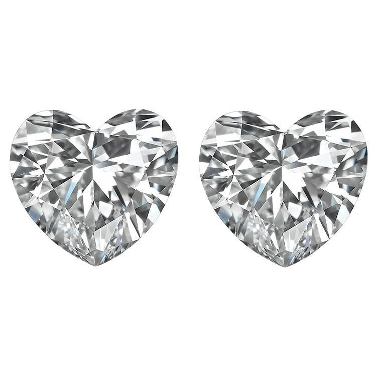 Coppia di diamanti Nature a forma di cuore, 3,26 ct GIA CERTIFICATO in vendita