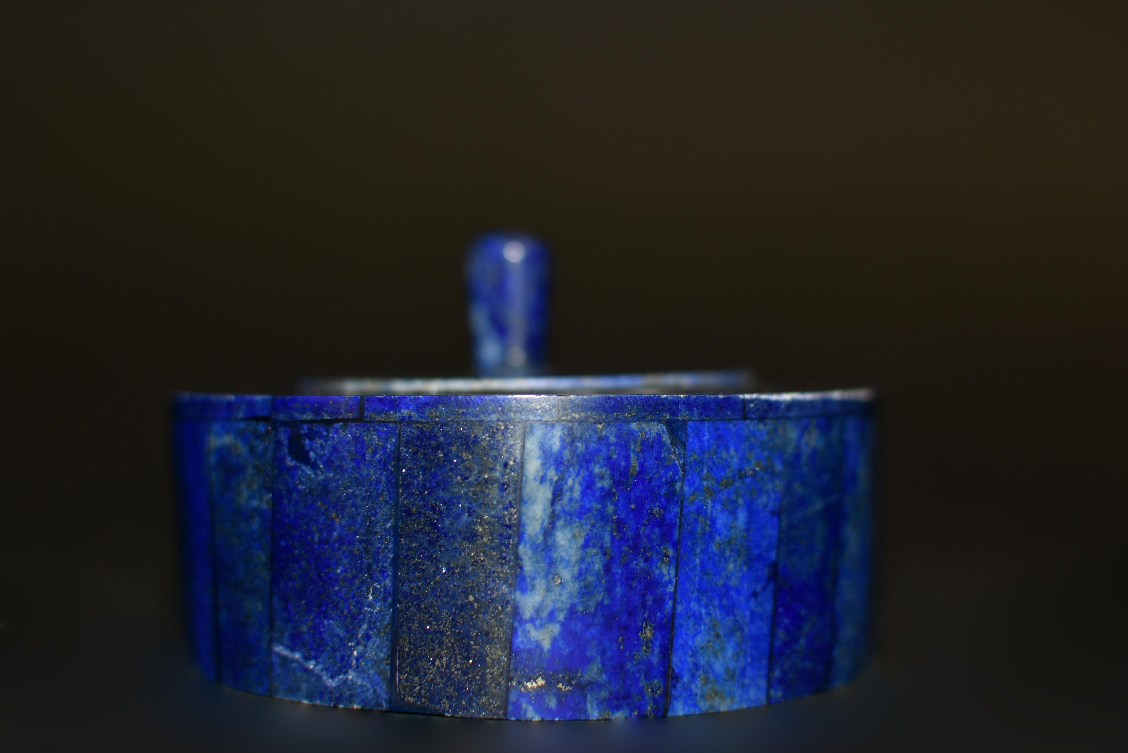 Pair of Natural Lapis Lazuli Round Boxes For Sale 5
