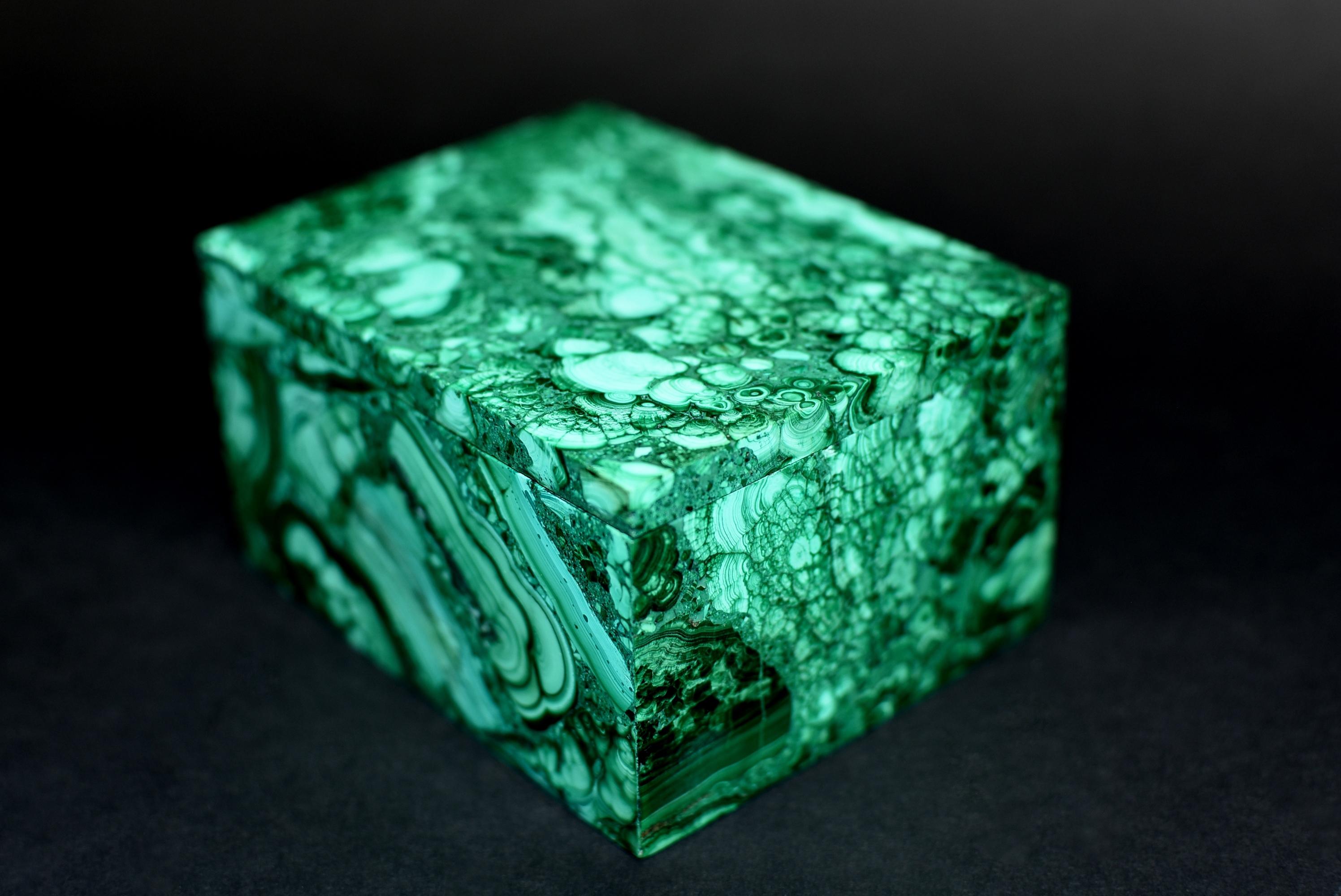 Hand-Crafted Pair of Natural Malachite Boxes Full Slabs