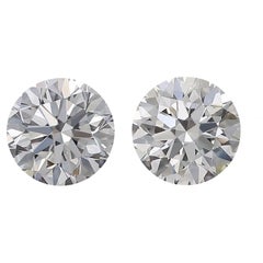 Pair of Natural Round Brilliant Diamond in 1.00 Carat D VVS1, GIA Certificate