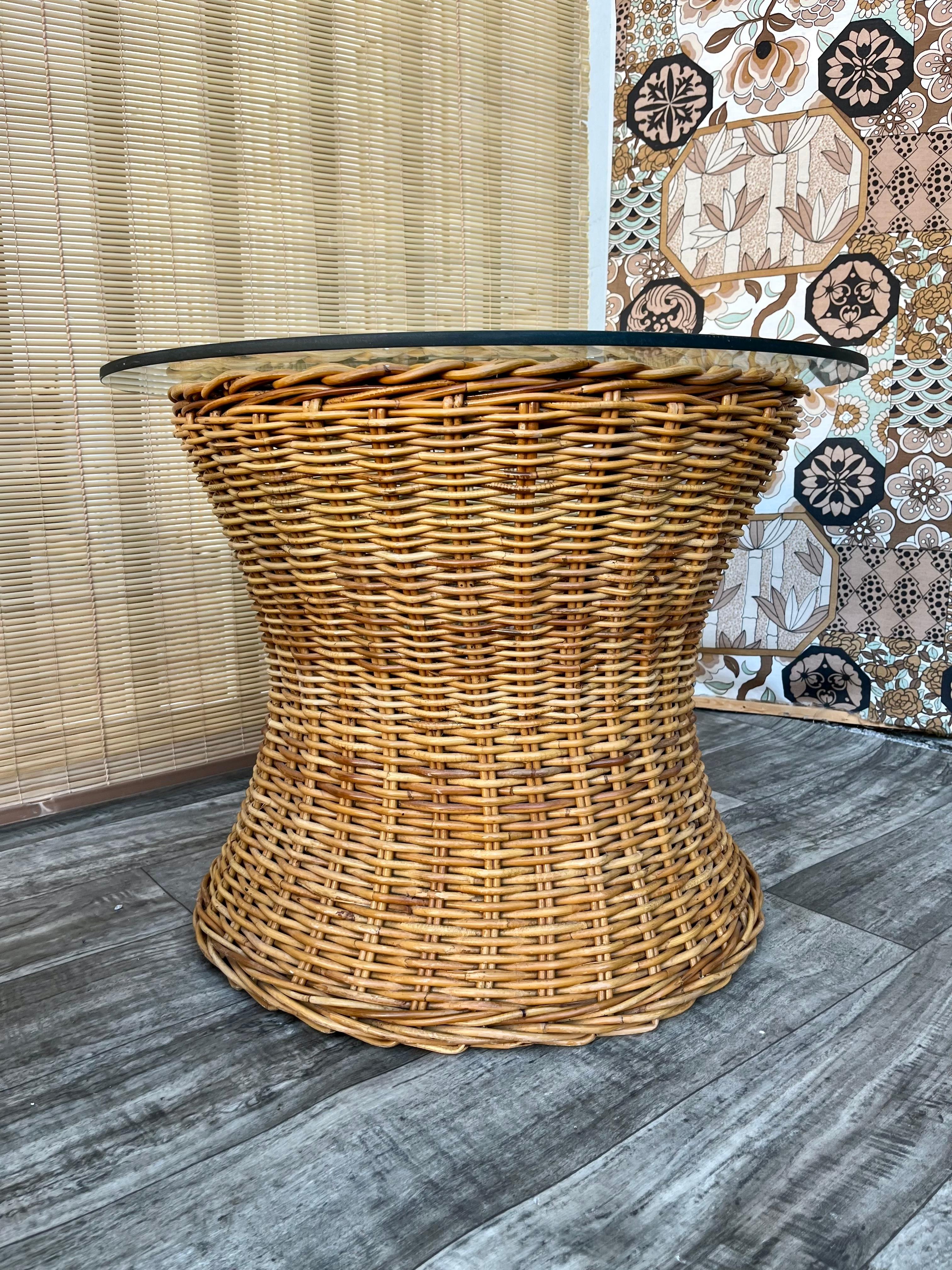Pair of Natural Wicker/Rattan Coastal Style Round Side Tables. Circa 1970s 7