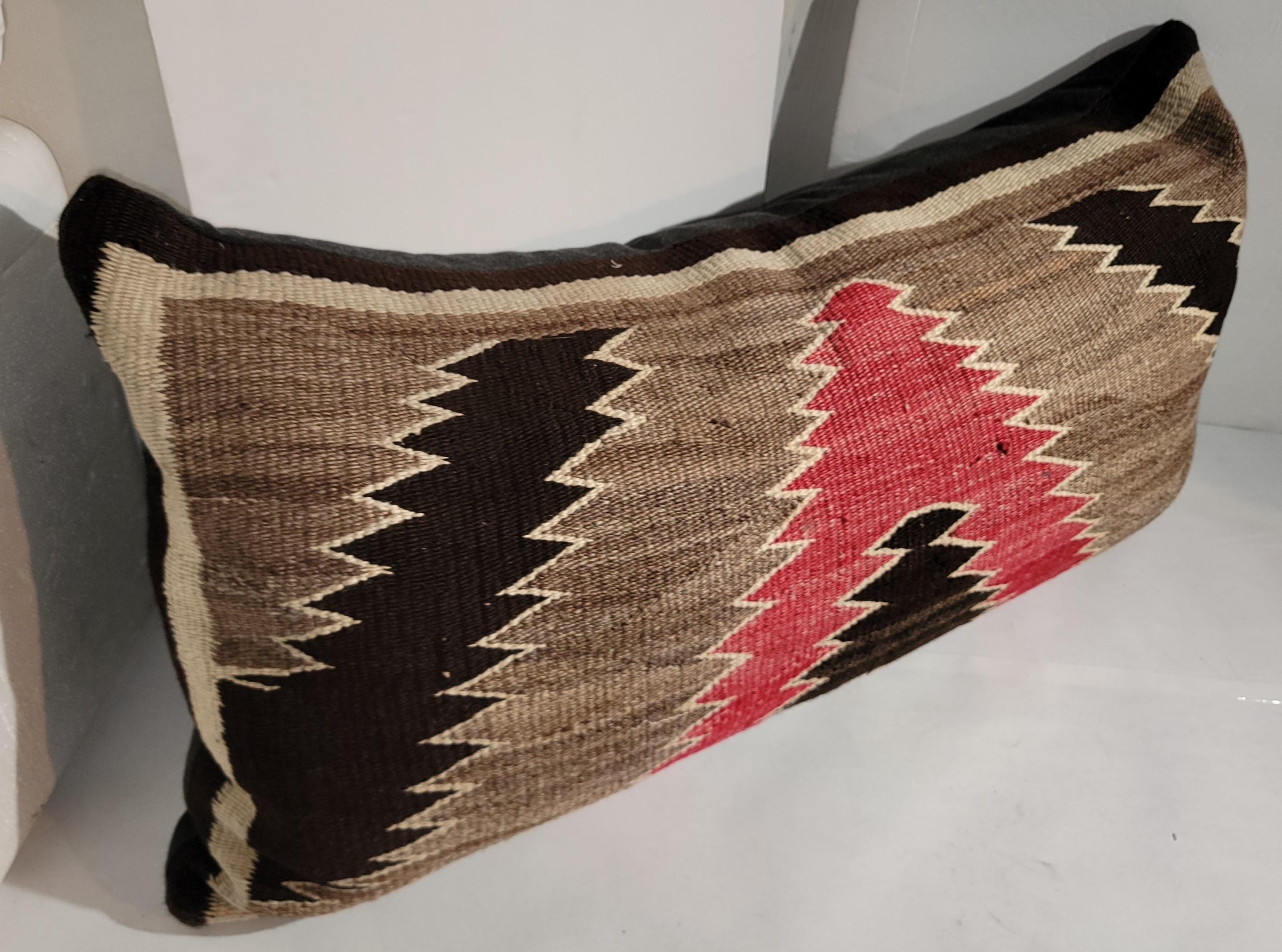 Inizio XX secolo Coppia di cuscini Bolsters a tessitura indiana Navajo -2 in vendita
