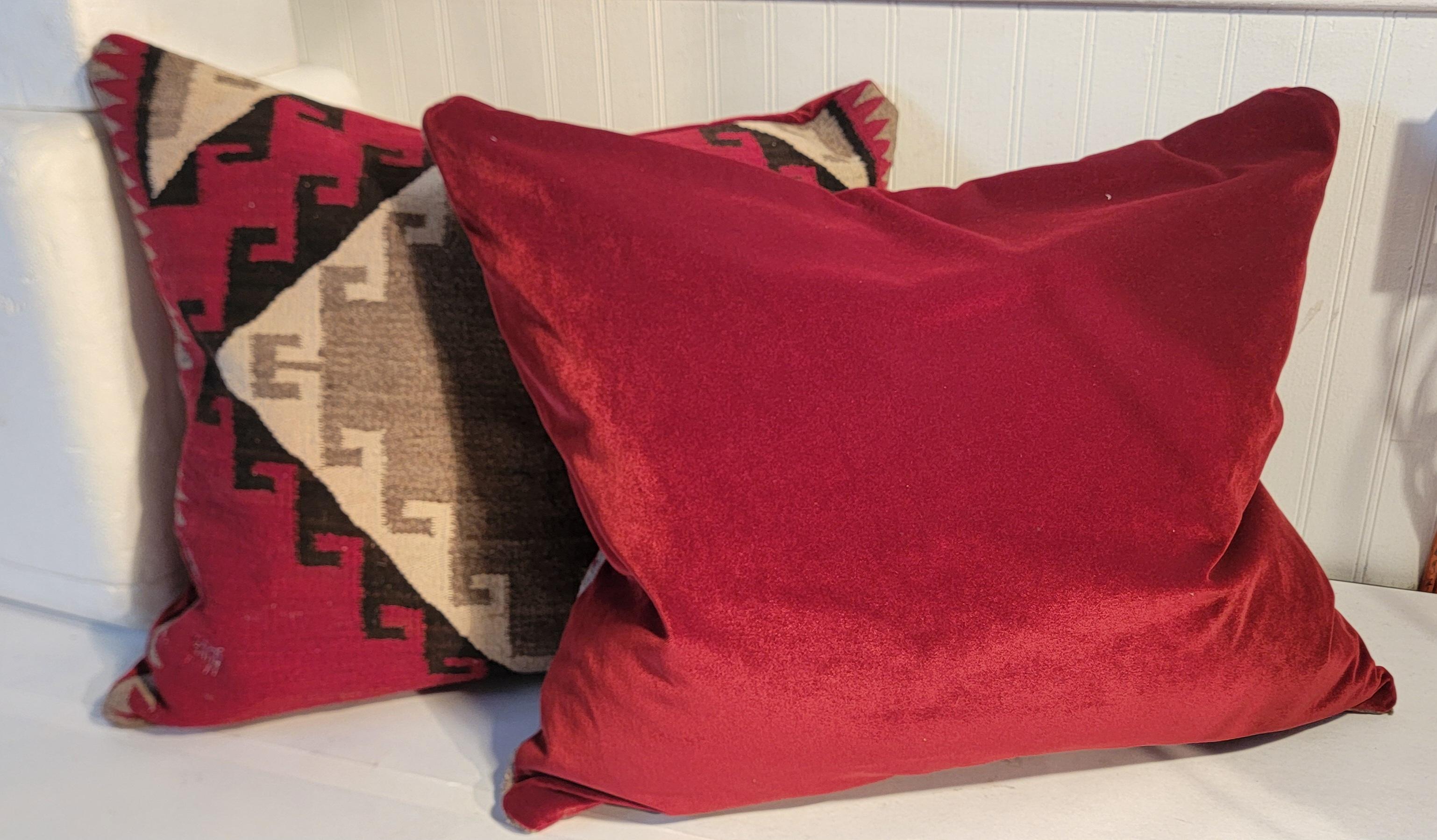 Américain Paire d'oreillers en laine Navajo Eye Dazzler en vente