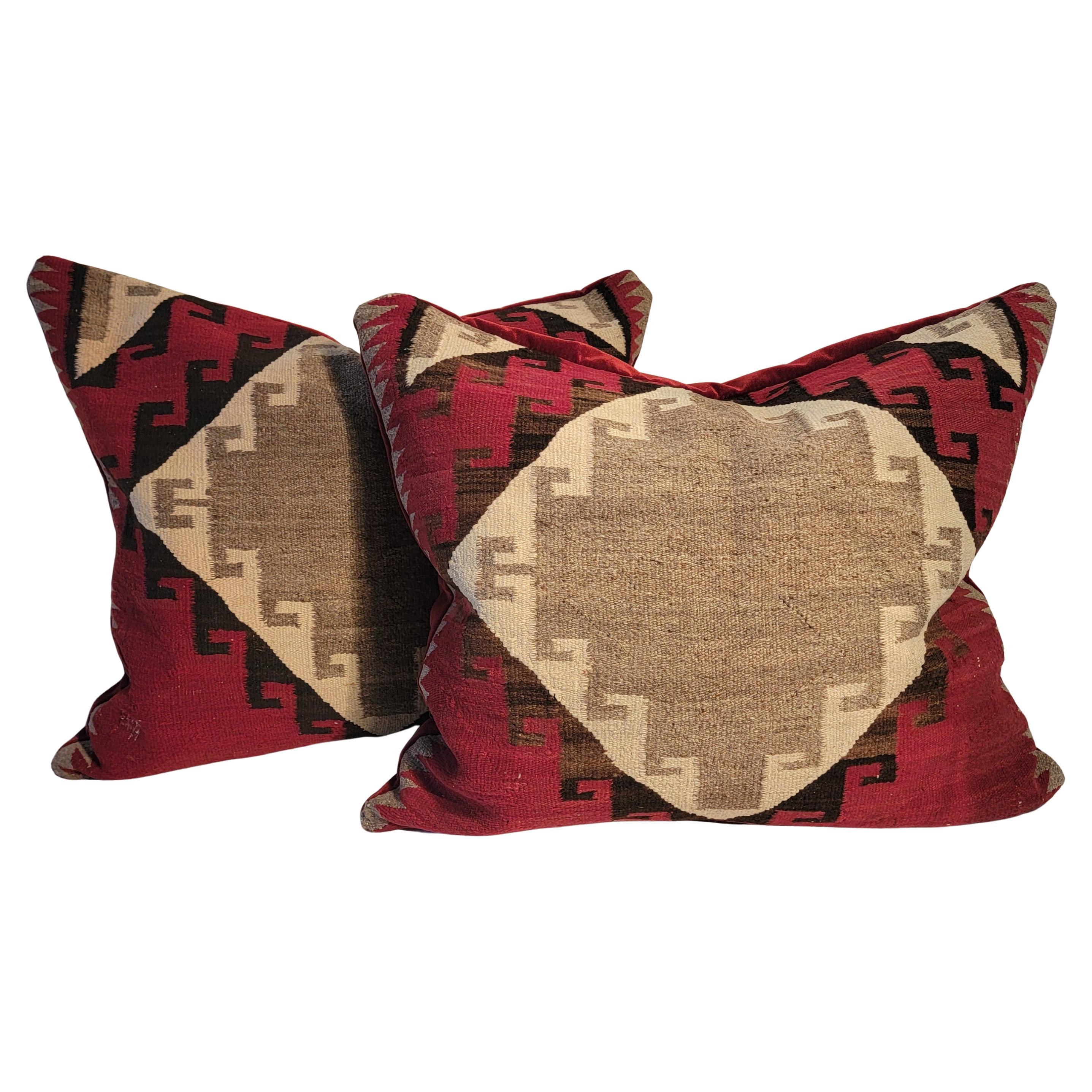 Paire d
oreillers en laine Navajo Eye Dazzler