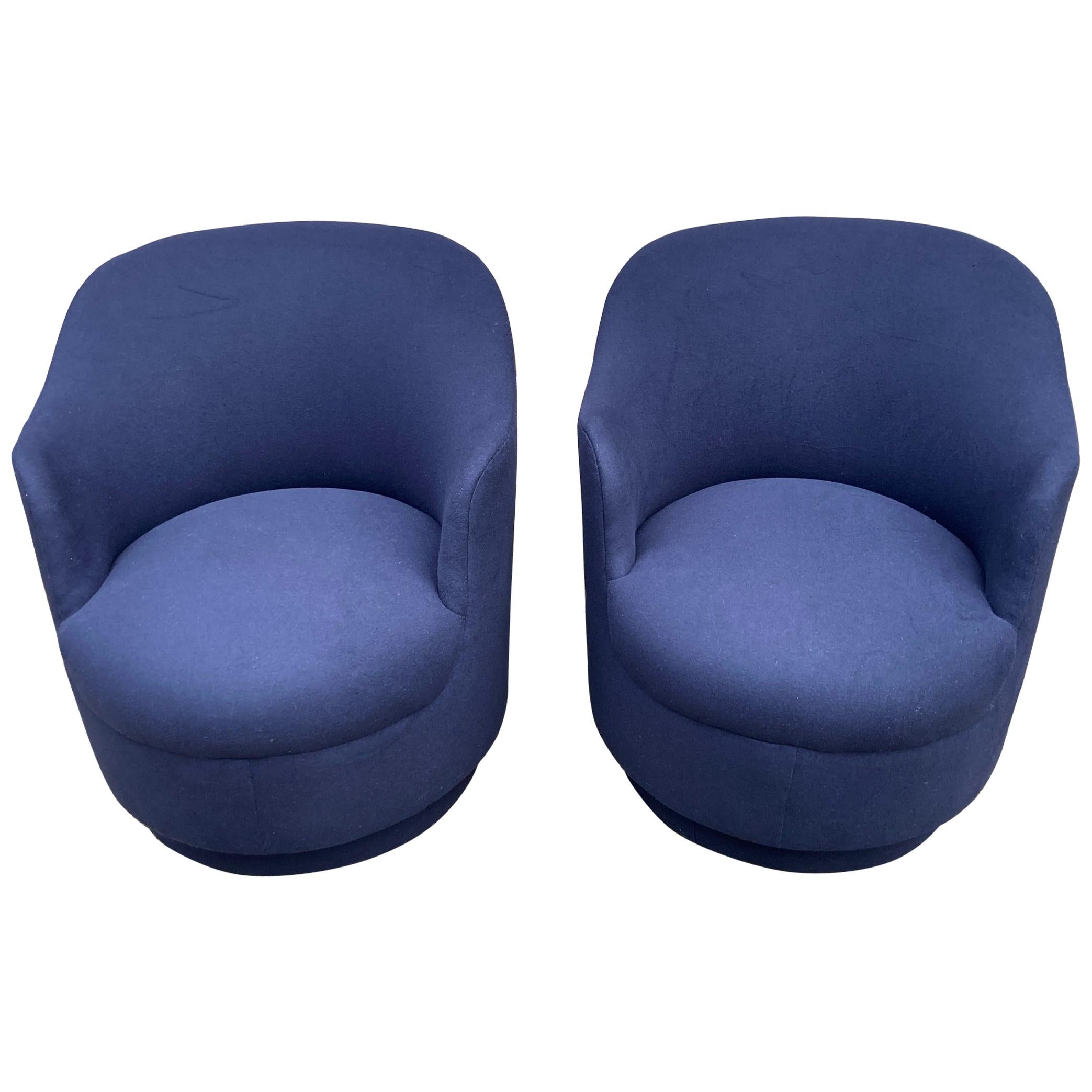Pair of Navy Blue Upholstered Swivel Chairs Attributed to Milo Baughman For Sale