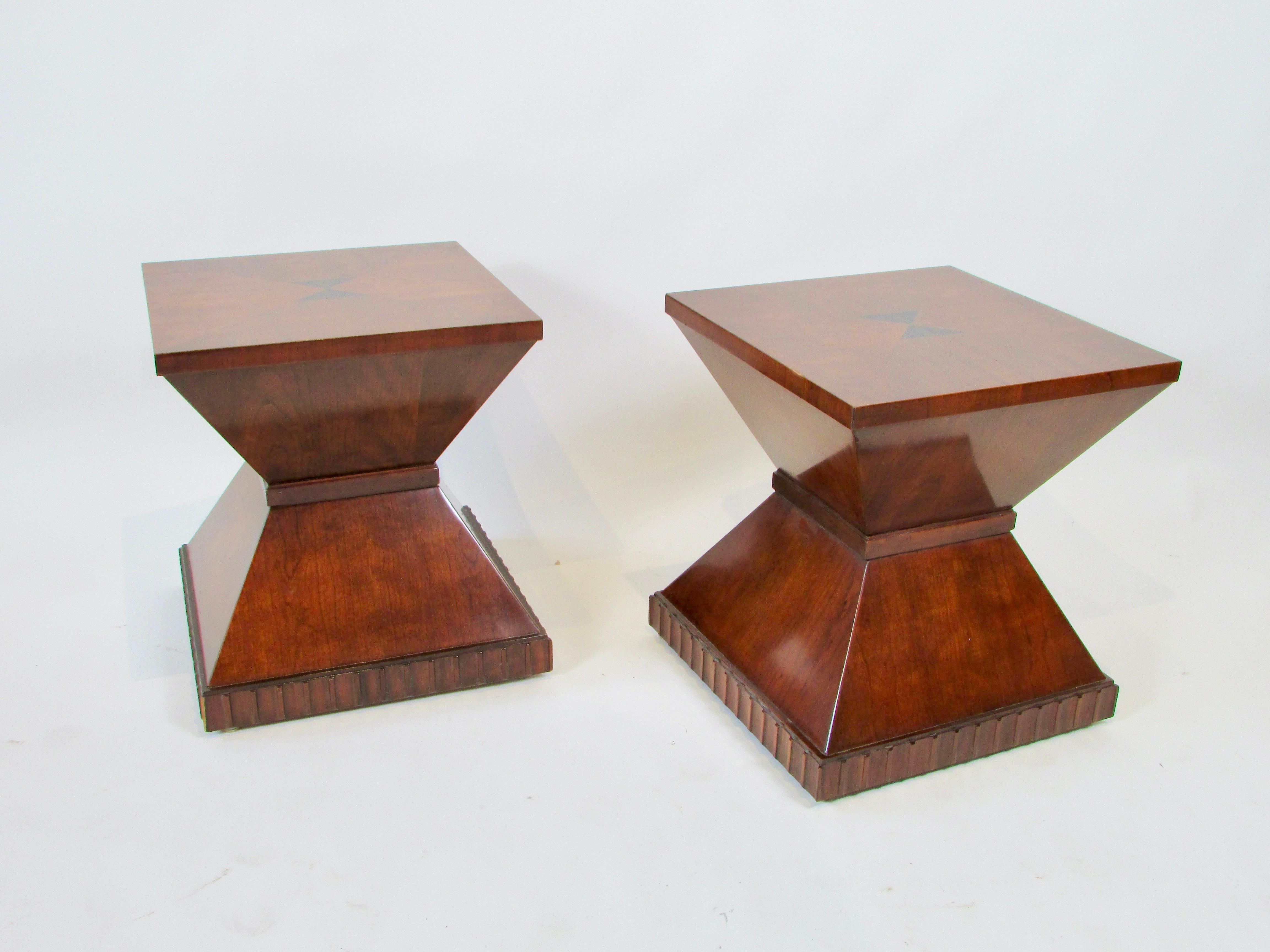 Walnut Pair of Neo Classic Henredon square side tables with scallop edge base For Sale