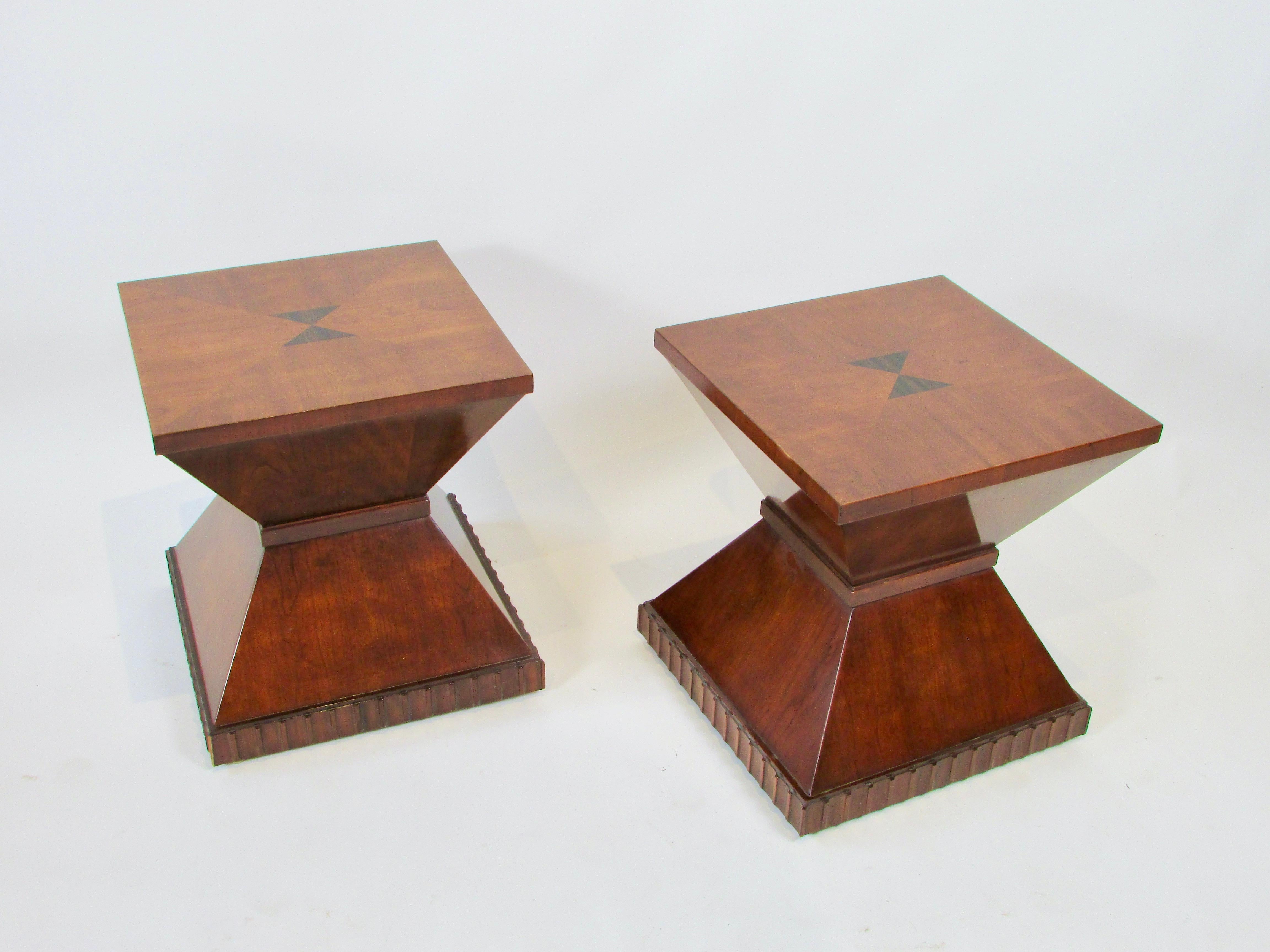 Pair of Neo Classic Henredon square side tables with scallop edge base For Sale 2