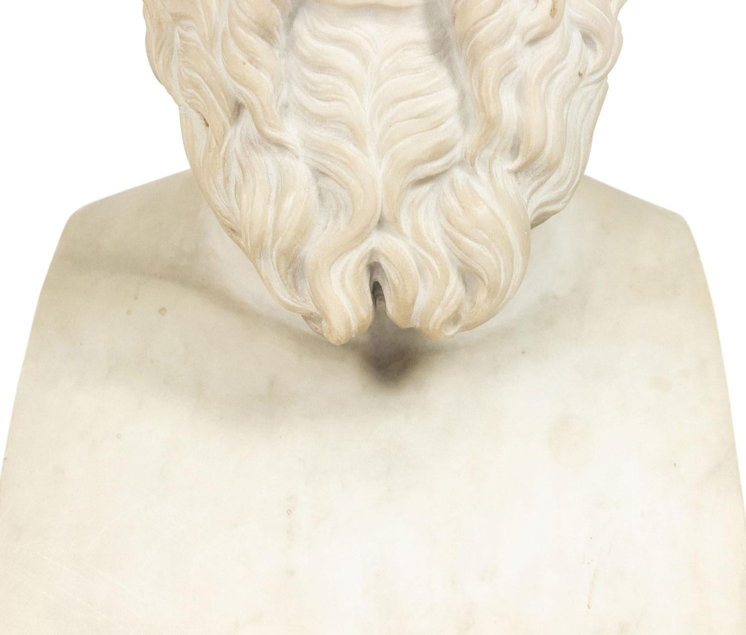 Pair of Neo-classic Marble Diogenes & Socrates Busts im Angebot 3