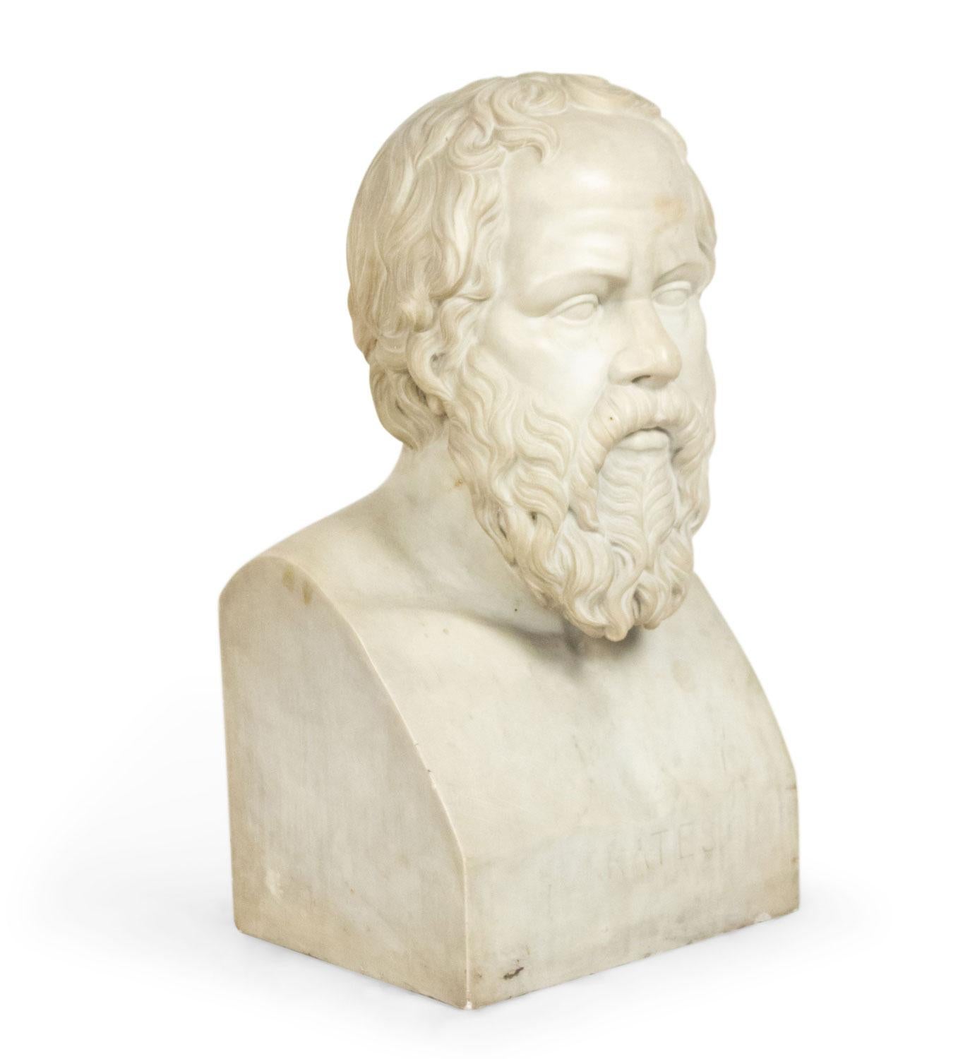 Pärchen von überlebensgroßen Büsten aus weißem Marmor im griechischen Stil (19. Jh.) von \