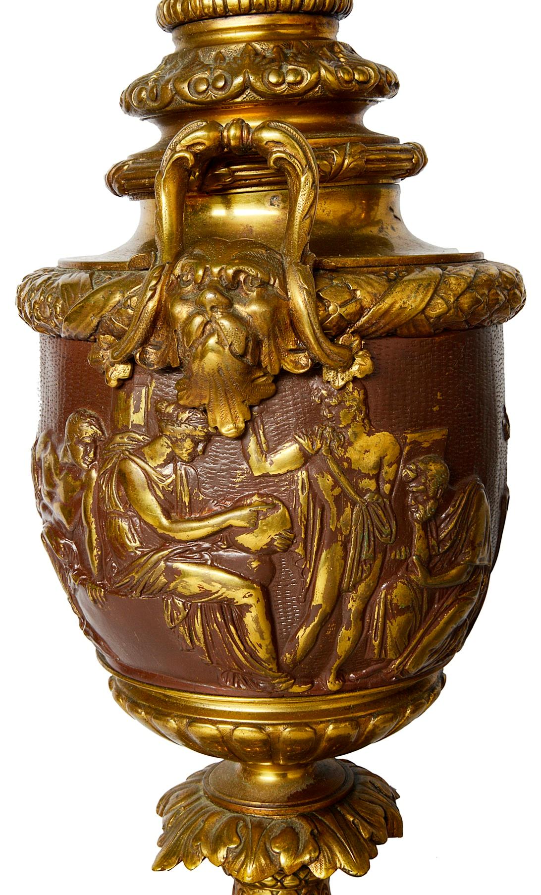 Pair of Neoclassical Bronze Ewer Lamps, 19th Century 1
