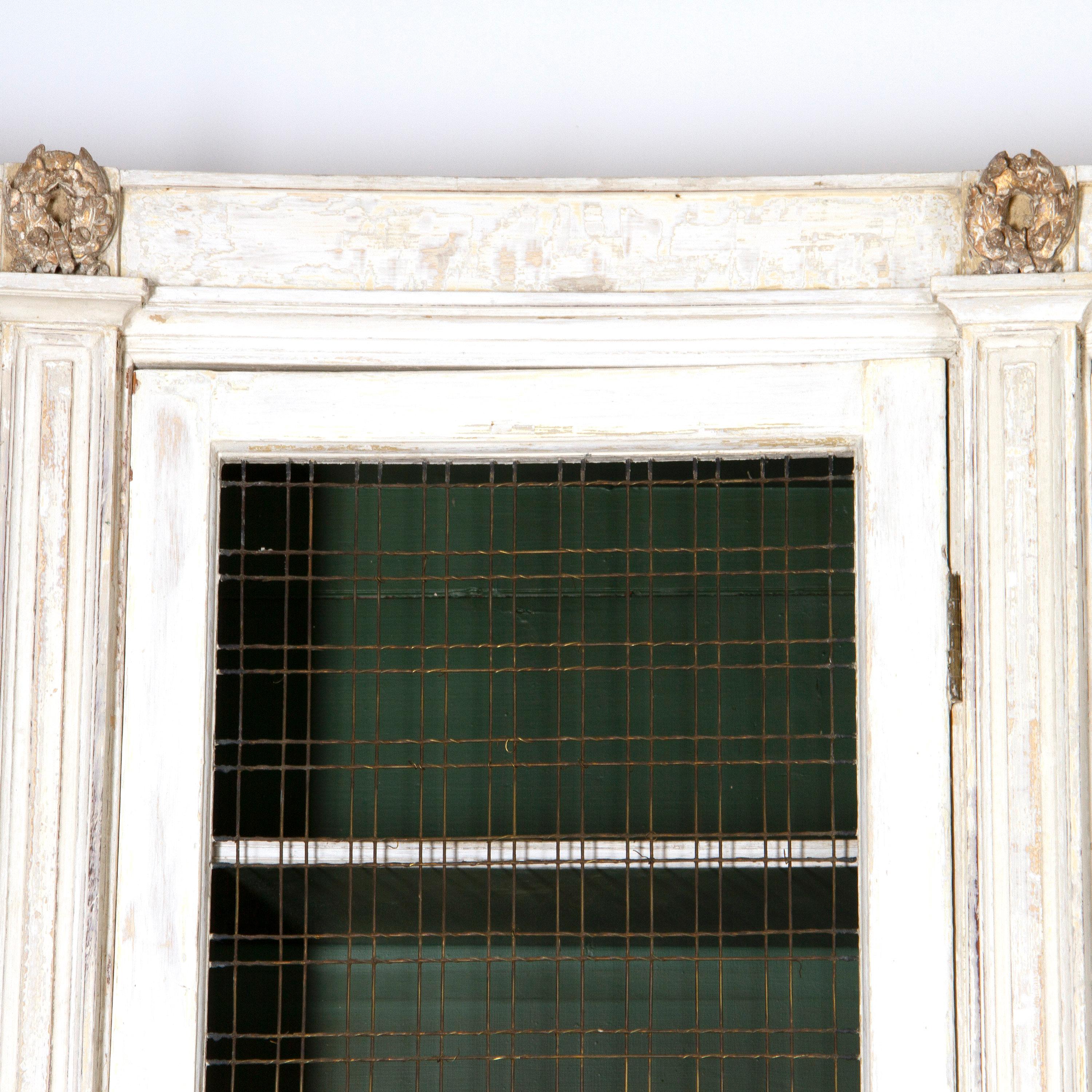 Neoclassical Pair of Neo-Classical Library Bookcases For Sale