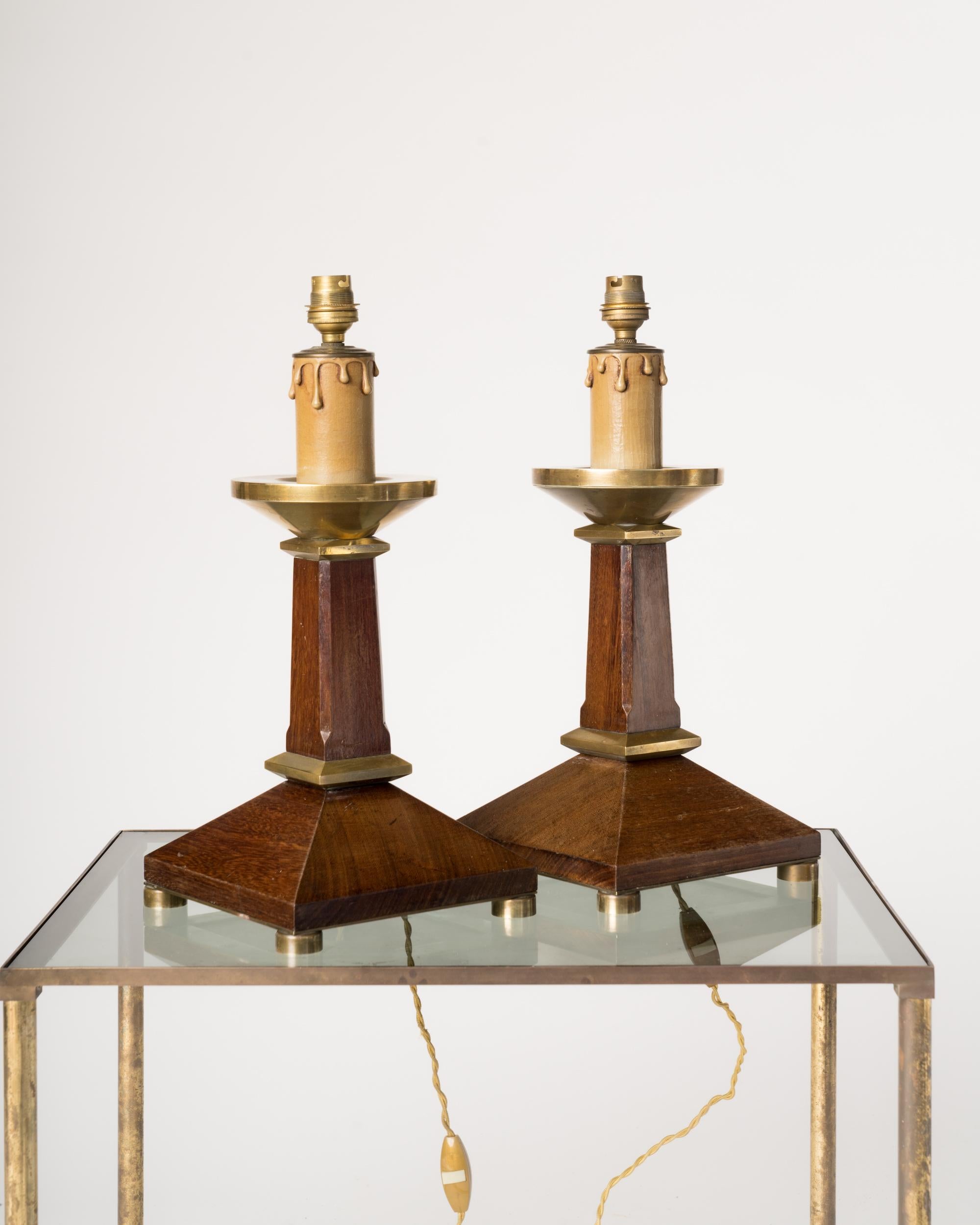 Neoclassical Pair of Neo-Classical Mahogany and Brass Table Lamps - France 1960's