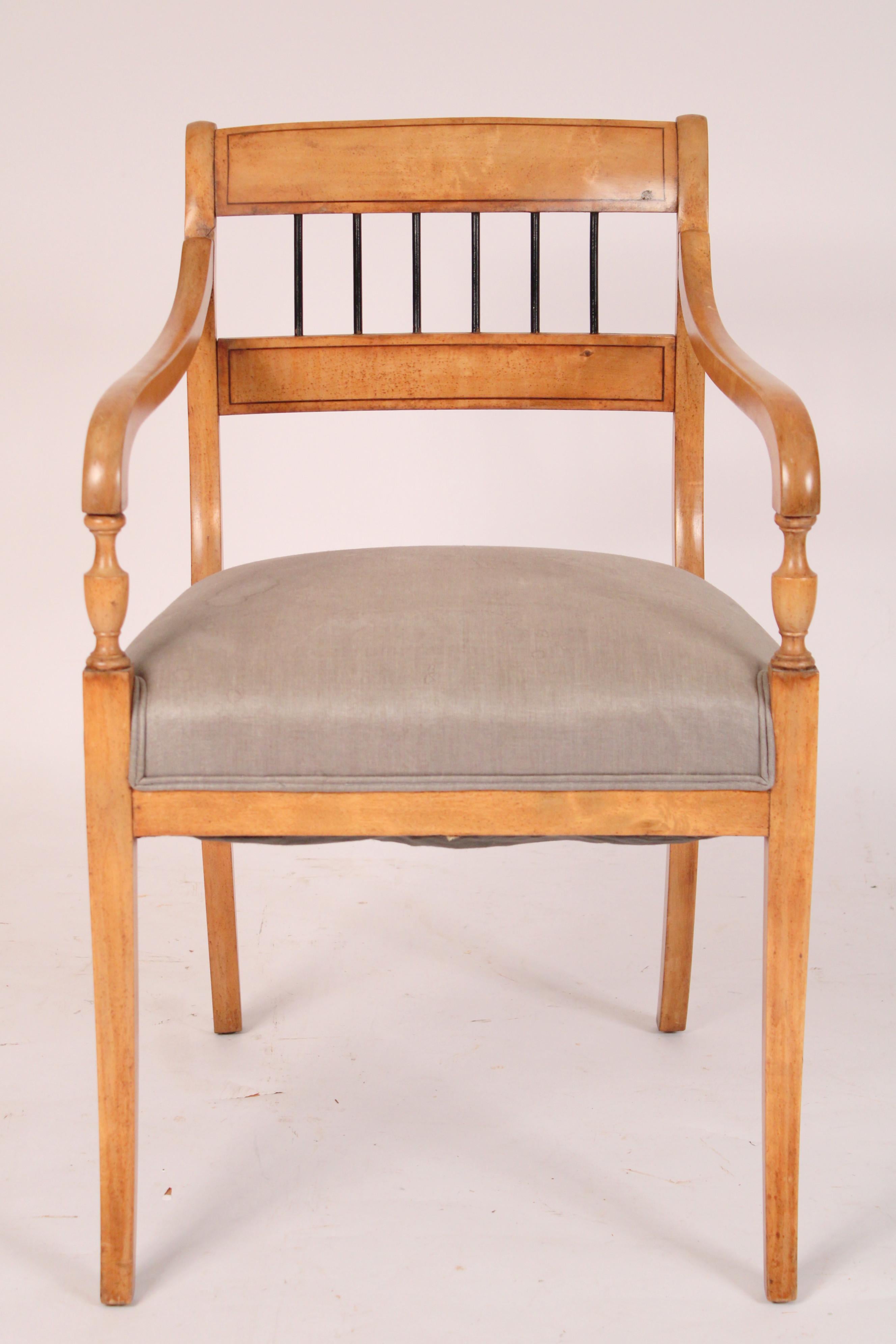 Neoclassical Pair of Neo Classical Style Beech Wood Armchairs For Sale