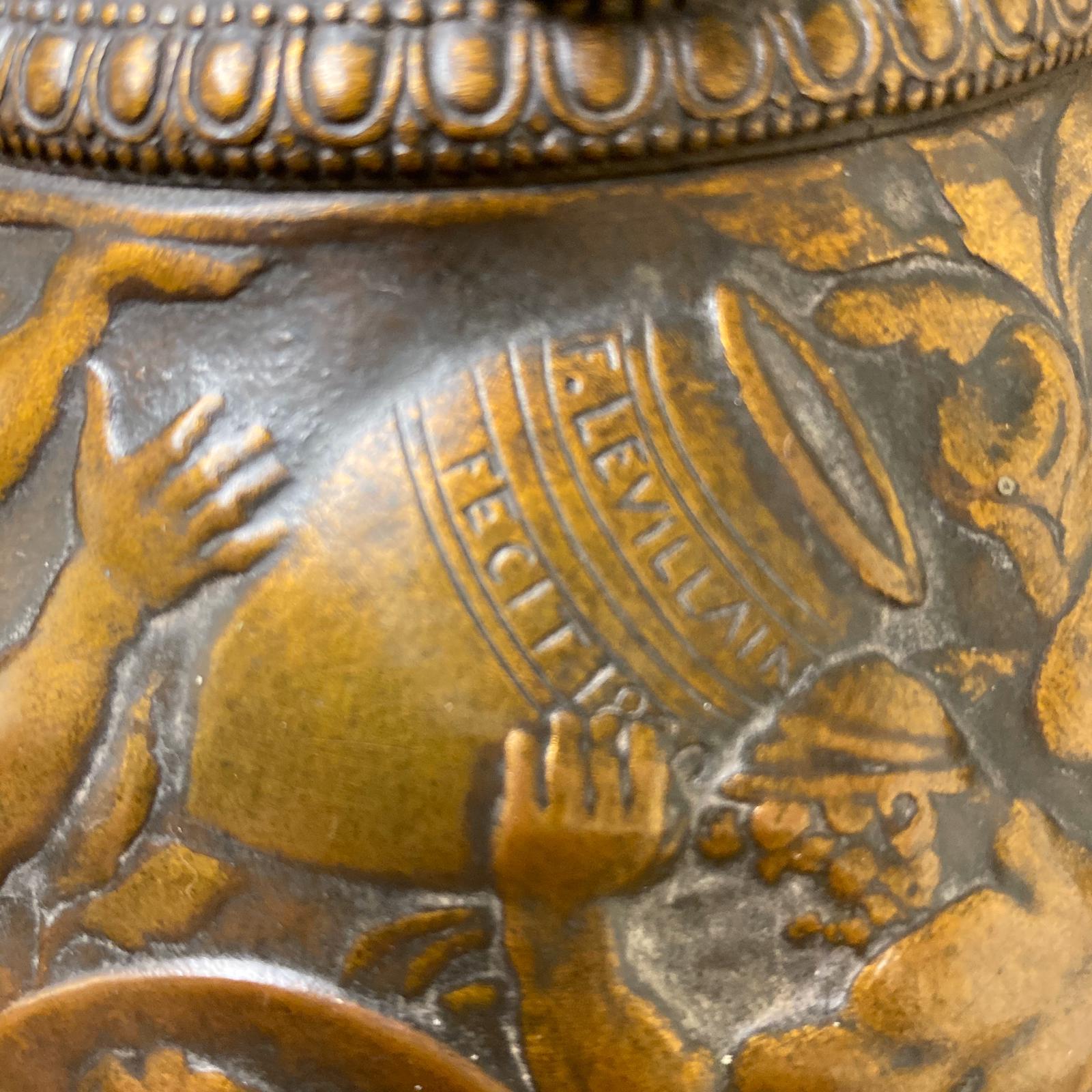 Paar 'Neo-Grec' Stil Multipatinierte Bronze Amphora Vasen  im Angebot 3