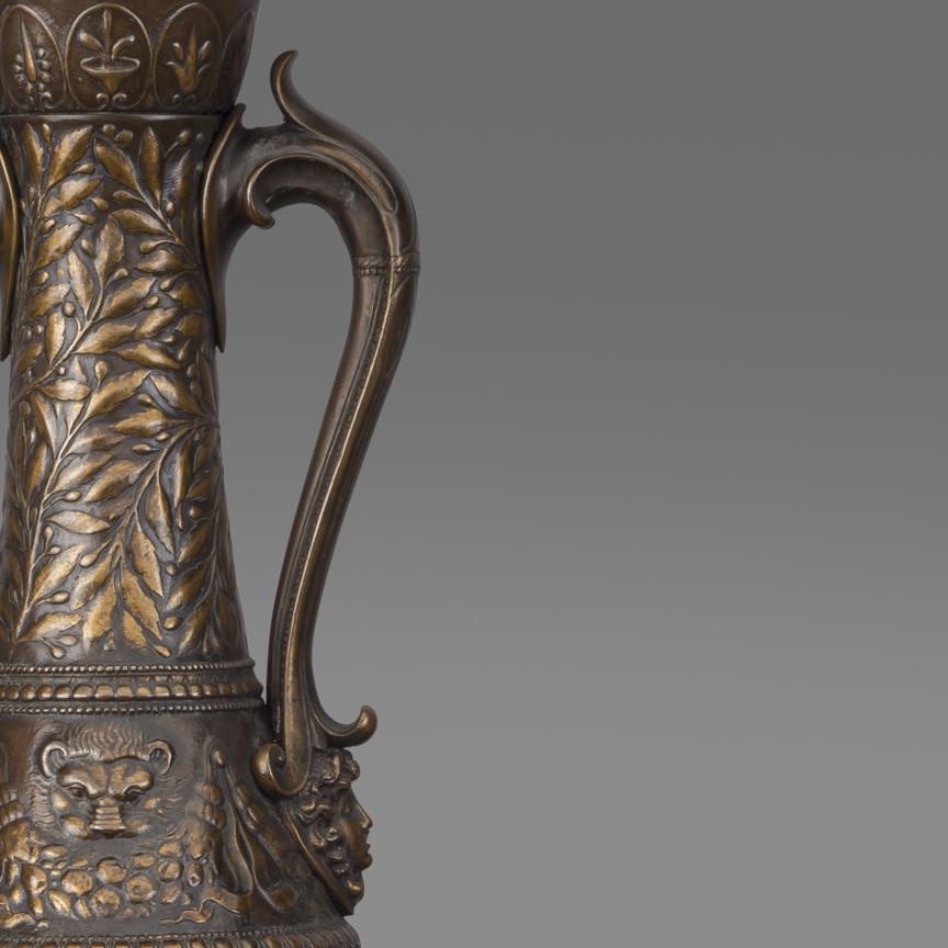 Paar 'Neo-Grec' Stil Multipatinierte Bronze Amphora Vasen  (Patiniert) im Angebot