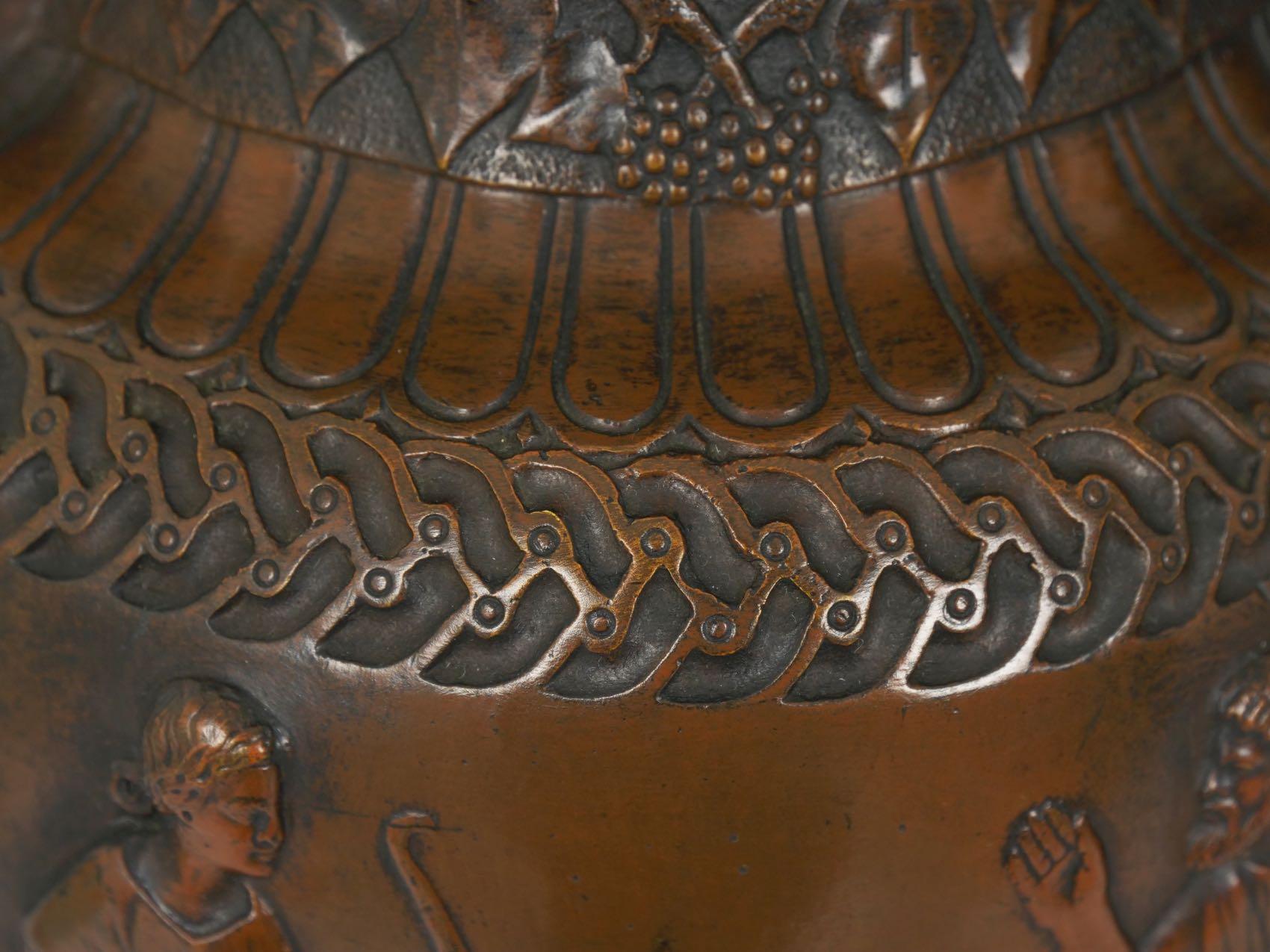 20th Century Pair of Neo-Greco Antique Cast Bronze Amphora Table Lamps, circa 1900
