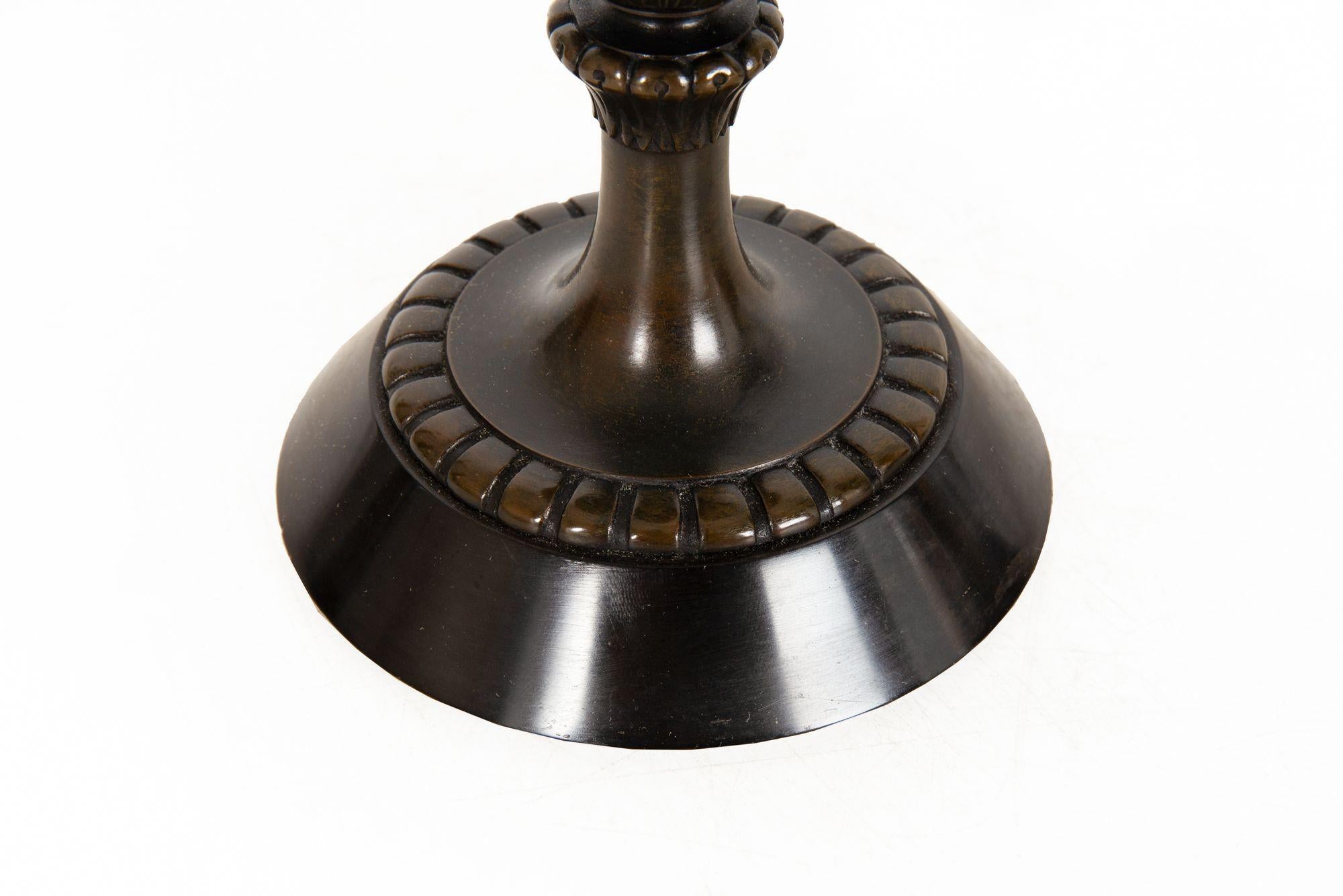 Pair of Neo-Greco Bronze and Marble Urns Vases with Candlestick circa 1880 in vendita 6