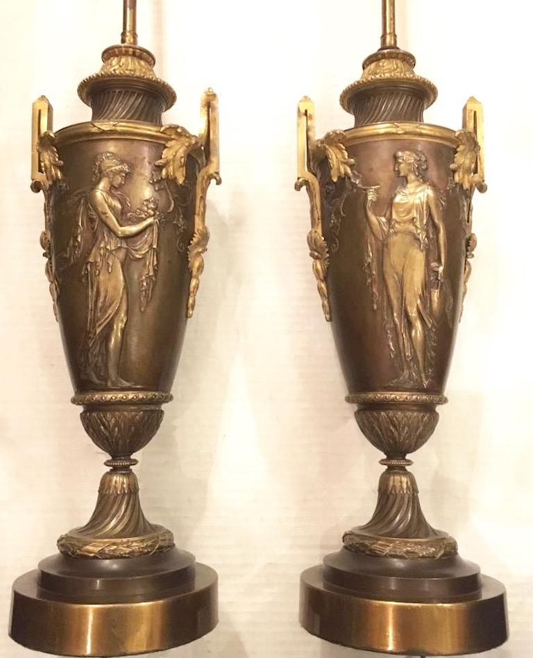 French Pair of Neoclassic Bronze Lamps For Sale