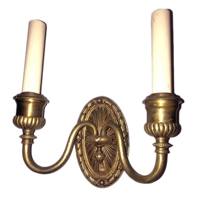 Pair of Neoclassic Gilt Bronze Sconces In Good Condition For Sale In New York, NY