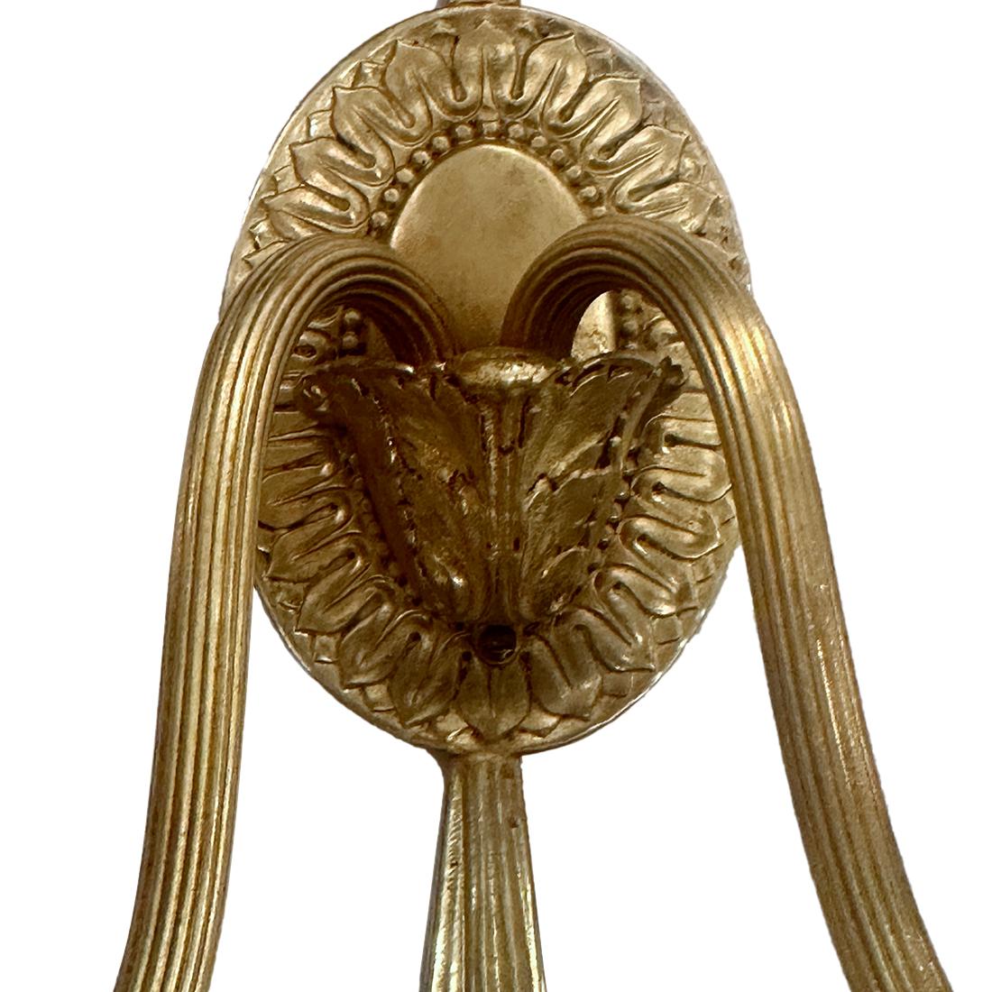 Early 20th Century Pair of Neoclassic Sconces For Sale