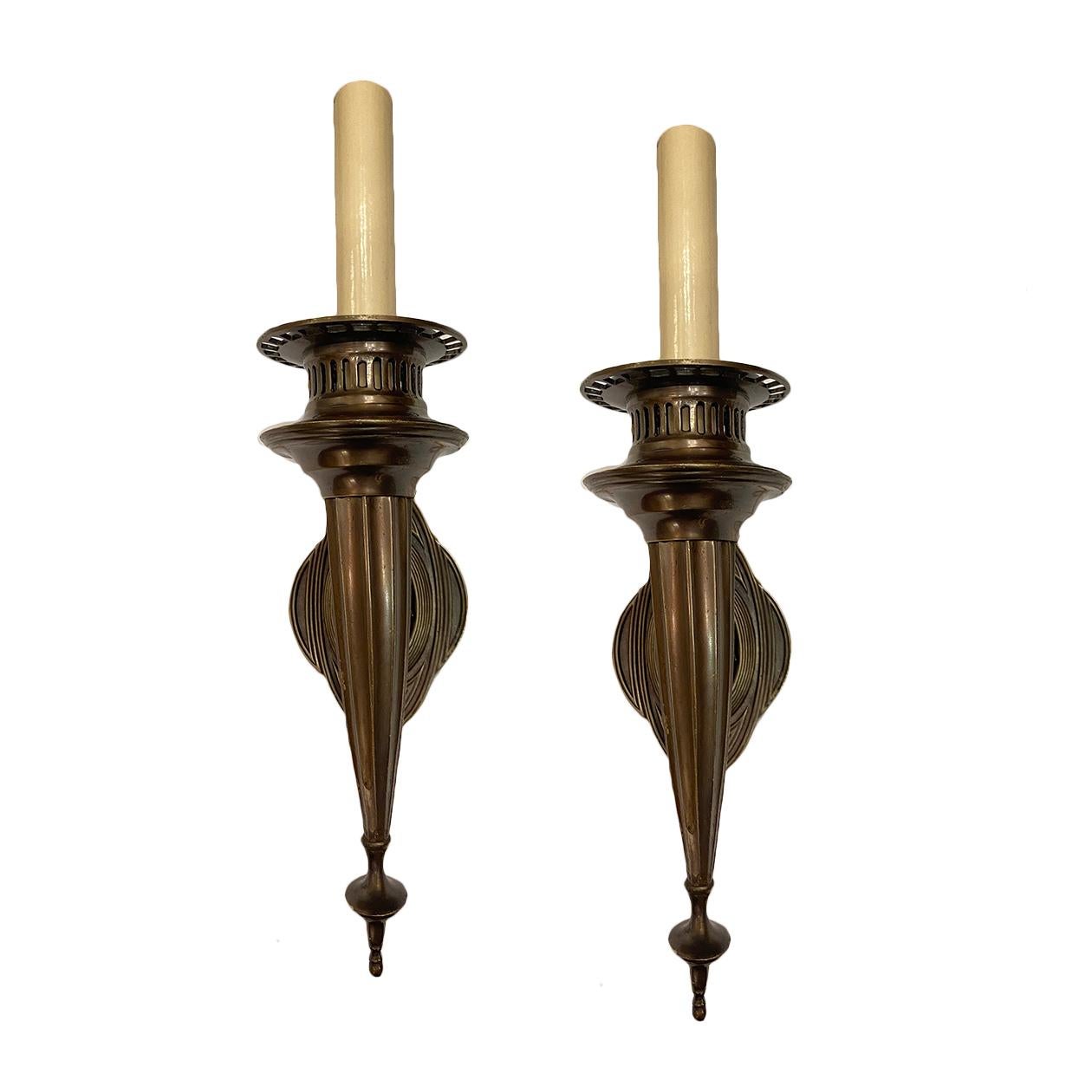 A pair of circa 1920's Italian neoclassic-style sconces.

Measurement:
Height: 13
