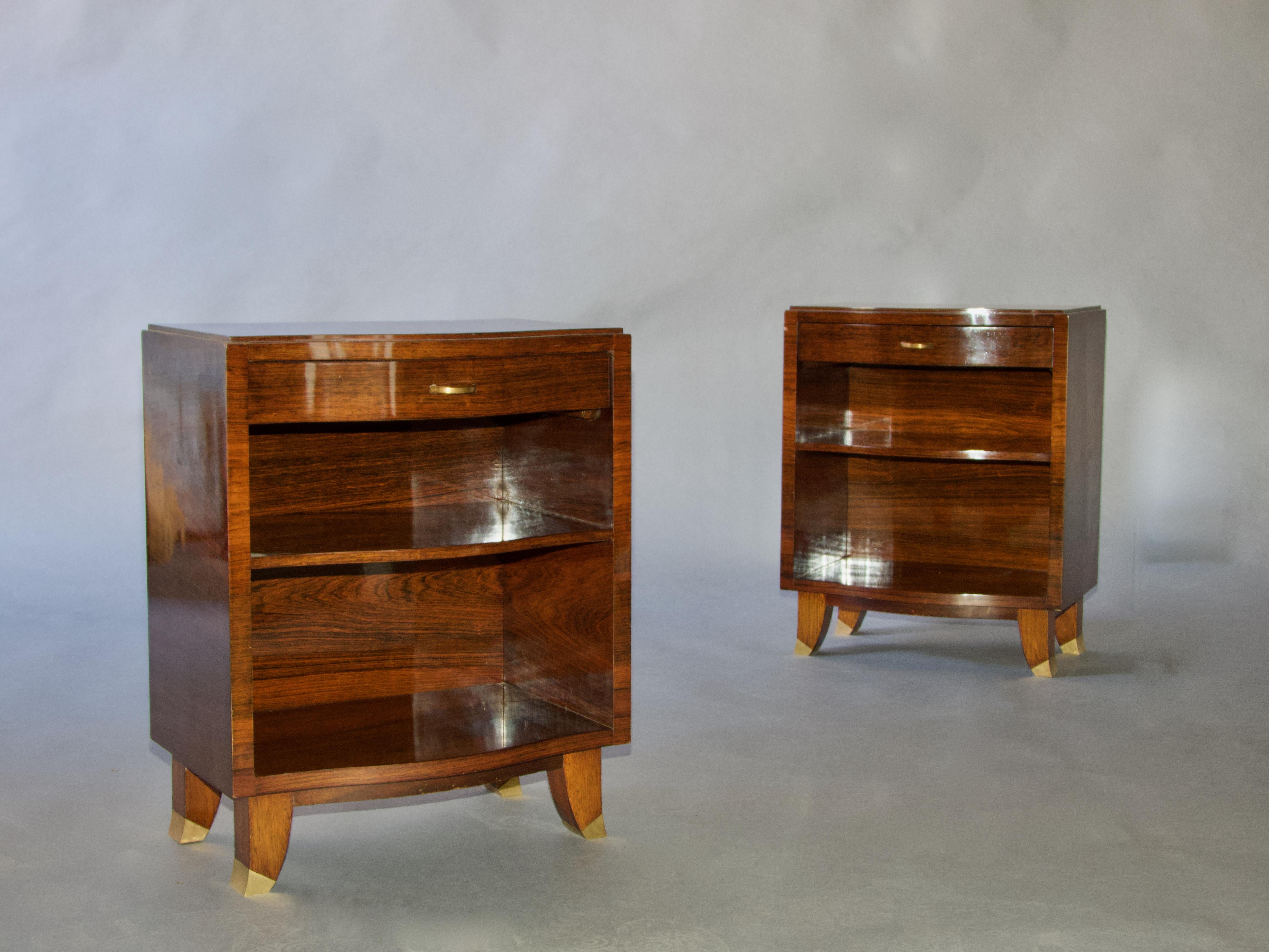 Pair of neoclassical 1940 s bedside In Good Condition For Sale In grand Lancy, CH