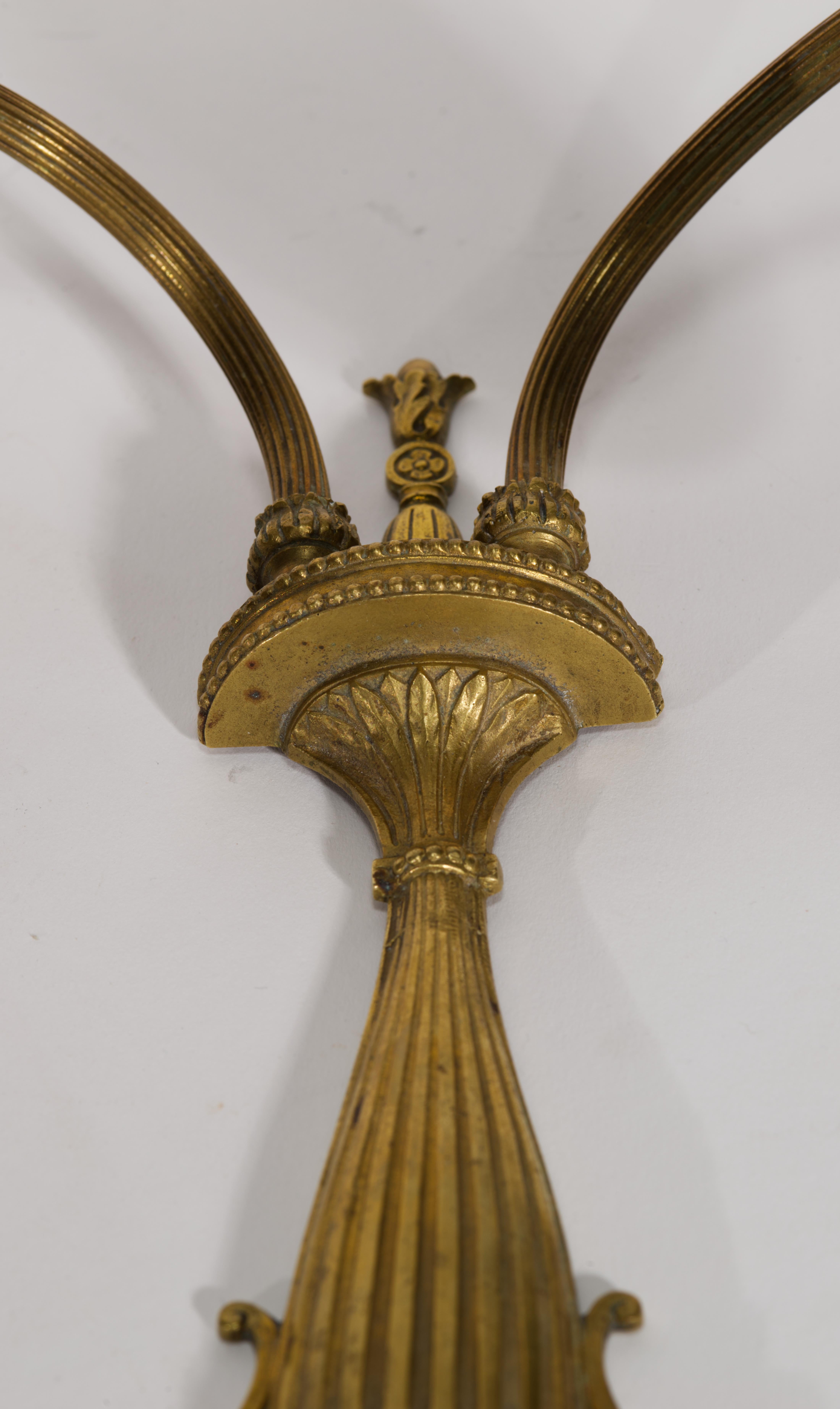 Pair of Neoclassical American Bronze Sconces, Double Arms, 1900s-1920s, #2 For Sale 6