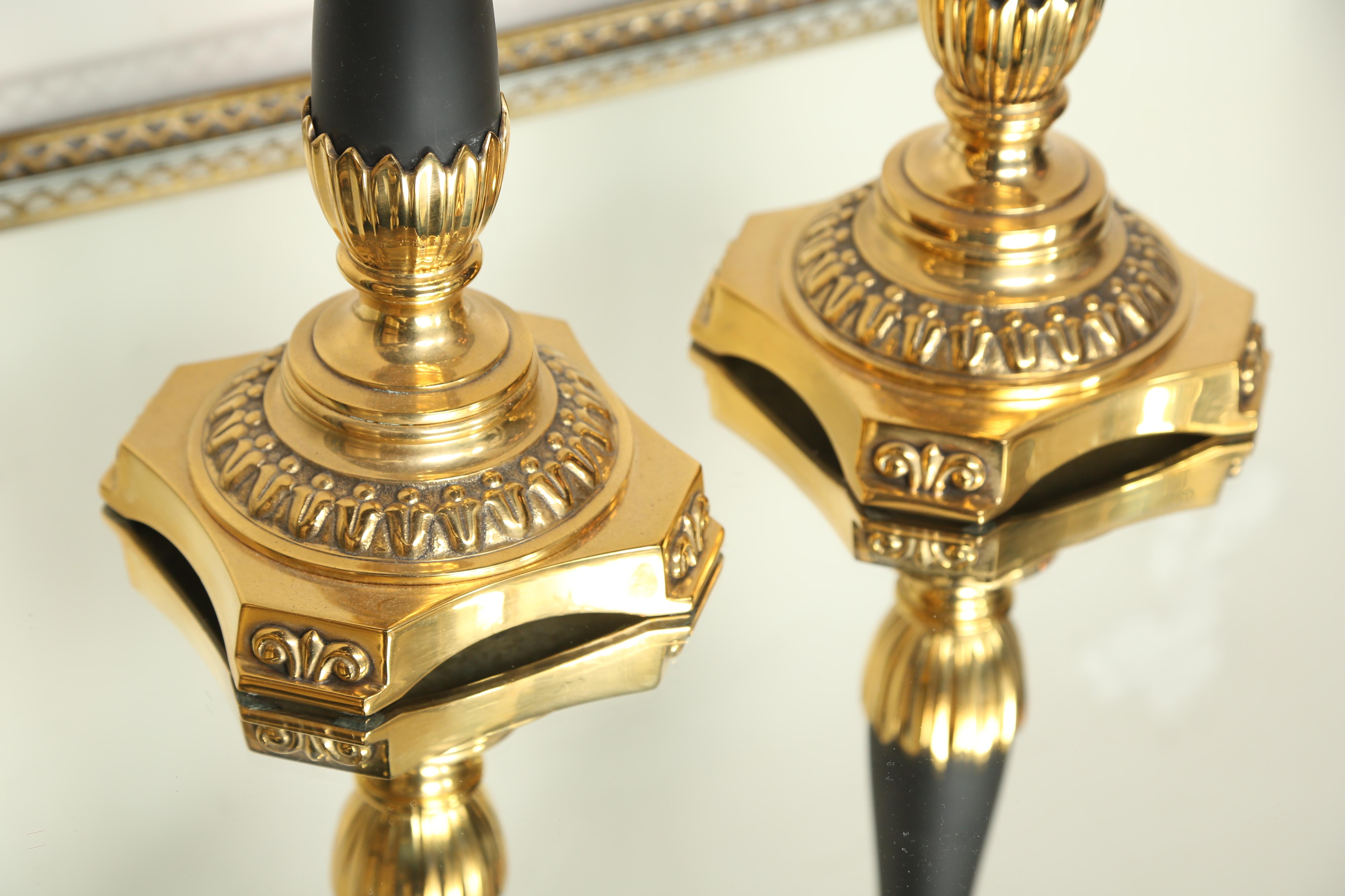 Pair of Neoclassical Brass Pineapple Hurricanes In Good Condition In West Palm Beach, FL