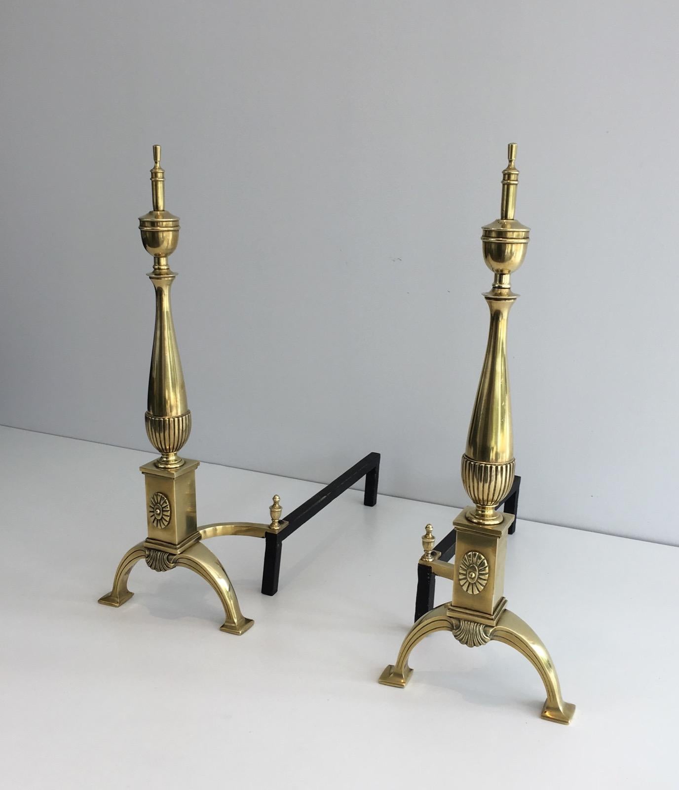 Pair of Neoclassical Bronze Andirons, French, circa 1940 In Good Condition For Sale In Marcq-en-Barœul, Hauts-de-France