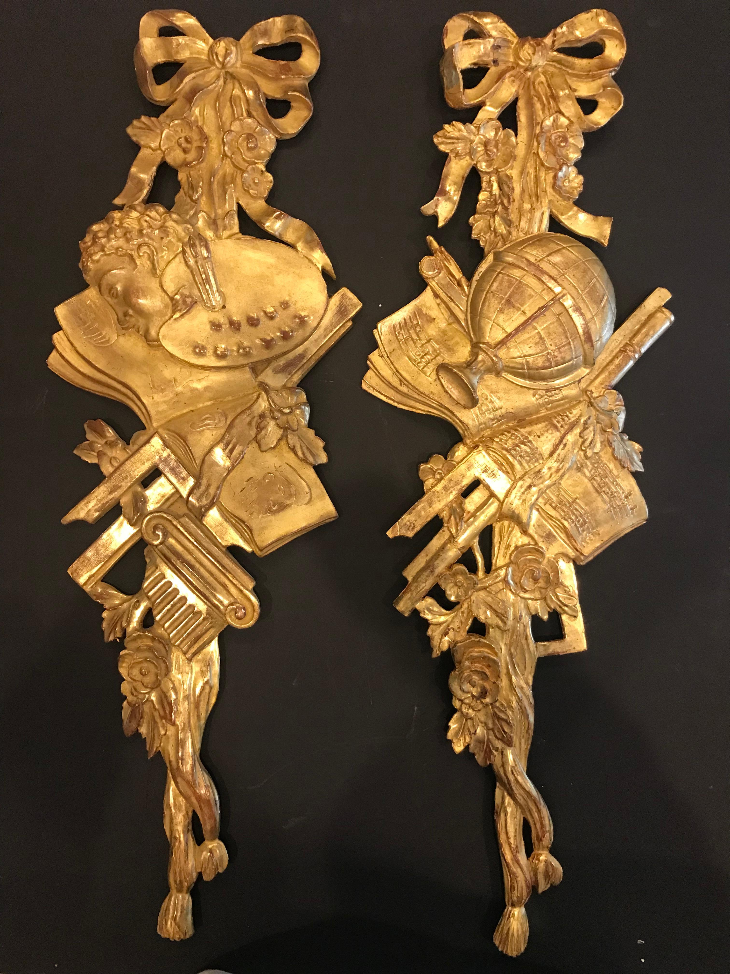 Tall Pair of Neoclassical Carved Giltwood Wall Trophies or Appliques For Sale 7