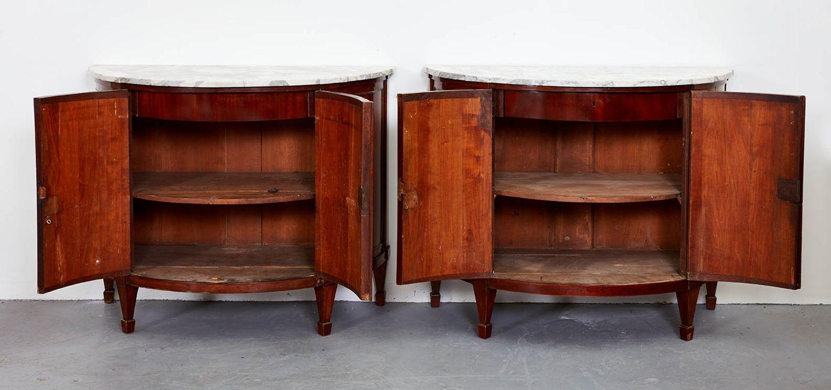 Pair of Neoclassical Demilune Commodes In Good Condition For Sale In Greenwich, CT