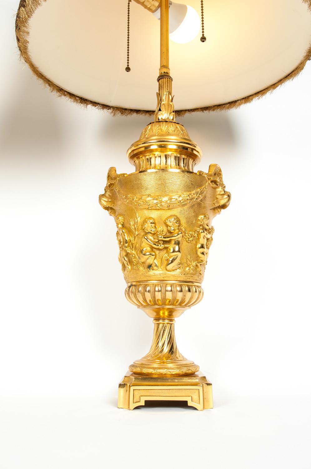 Pair Neoclassical Gilt Bronze Urn Form Table Lamps In Excellent Condition In Tarry Town, NY