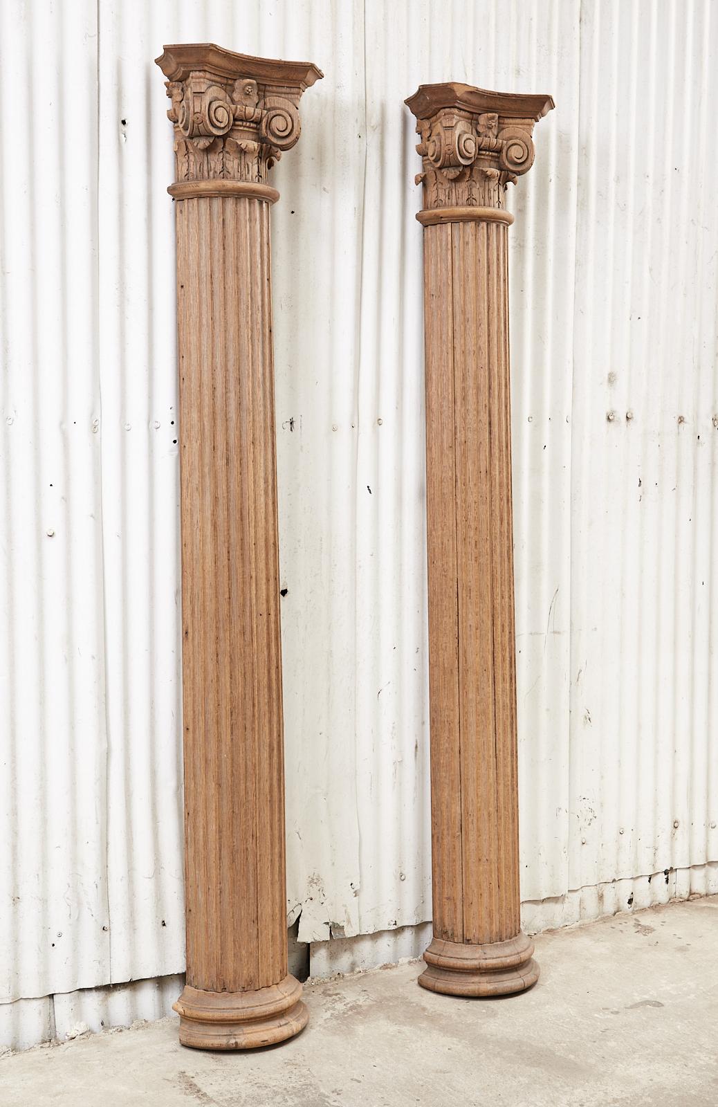 neoclassical columns