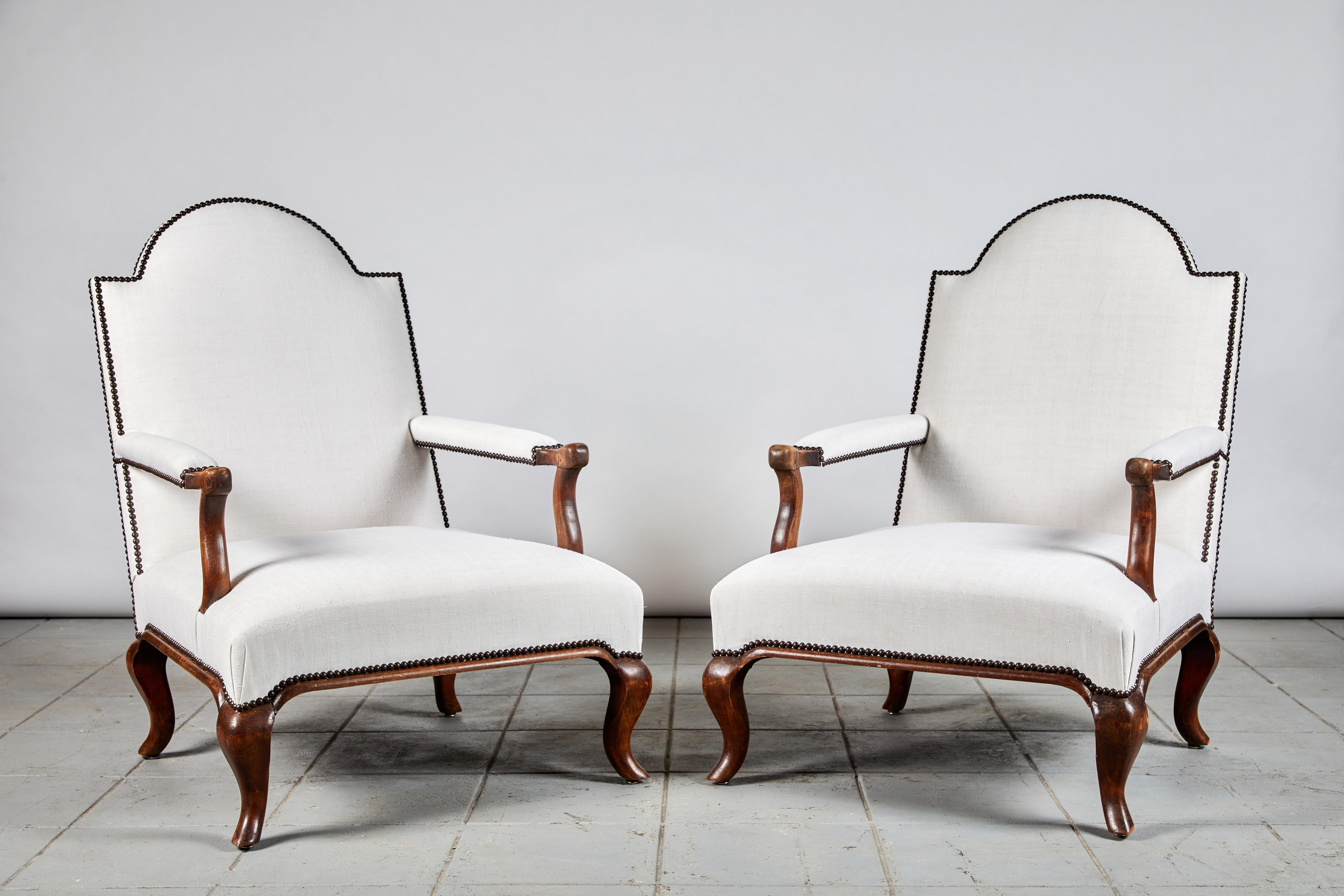 Pair of Neoclassical Italian Chairs In Excellent Condition In Los Angeles, CA