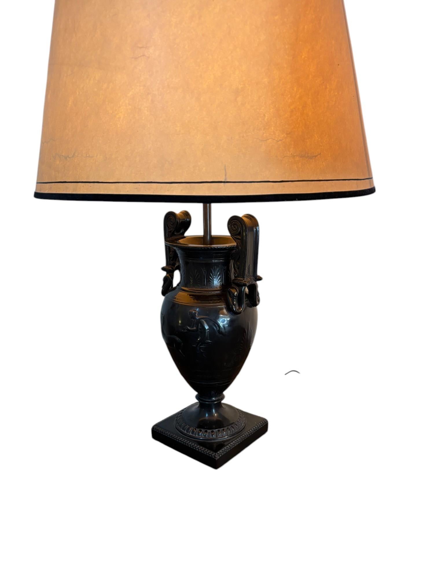 Pair of Neoclassical Lamps Antique Vase Decor, Black Resin, Circa 1970, France For Sale 6