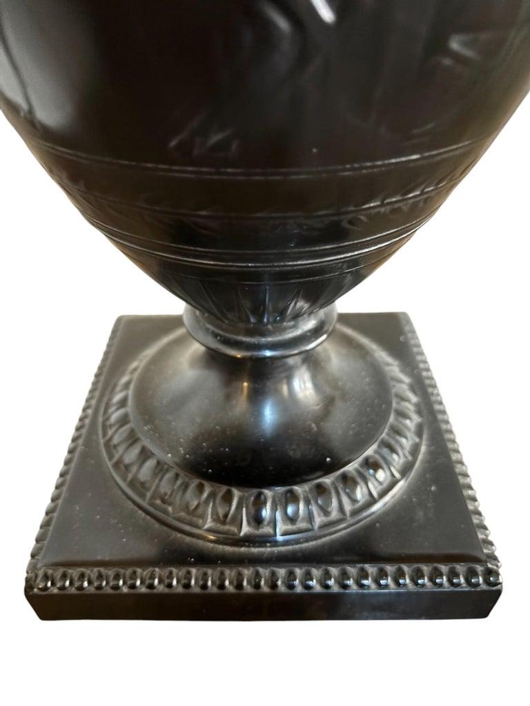 Pair of Neoclassical Lamps Antique Vase Decor, Black Resin, Circa 1970, France For Sale 2