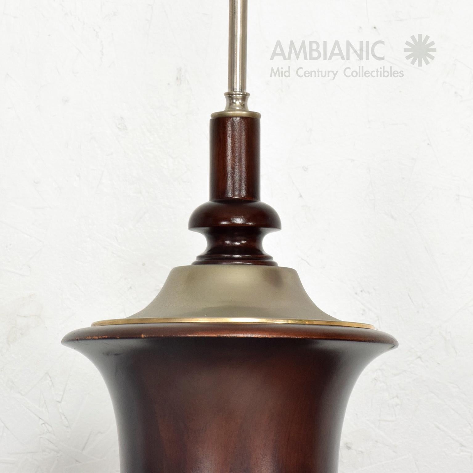  Neoclassical Mahogany Adjustable Table Lamps Mexican Modern Luis Barragan 1940s In Good Condition In Chula Vista, CA