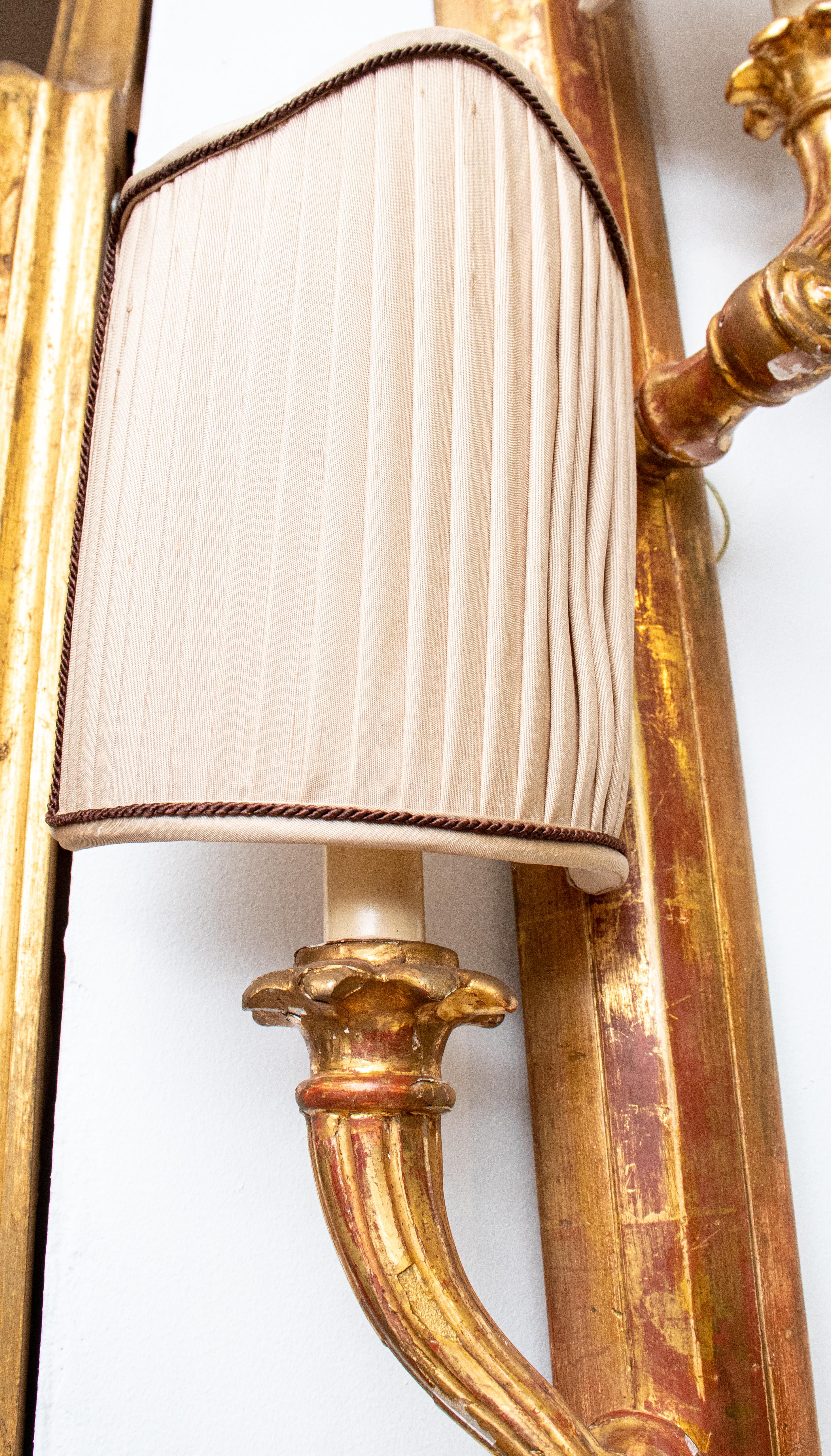 20th Century Pair of Neoclassical Manner Giltwood Wall Sconces For Sale