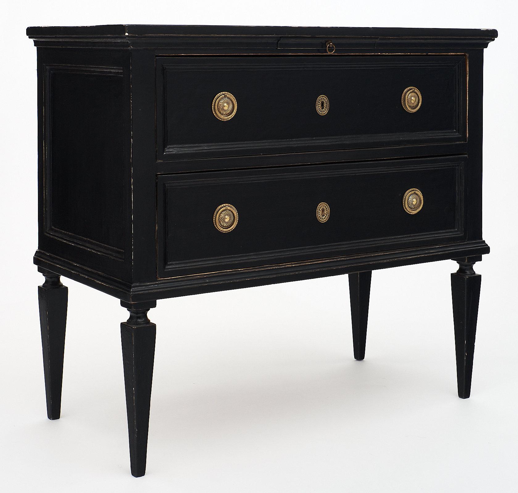 Hand-Painted Pair of Neoclassical Painted Chests