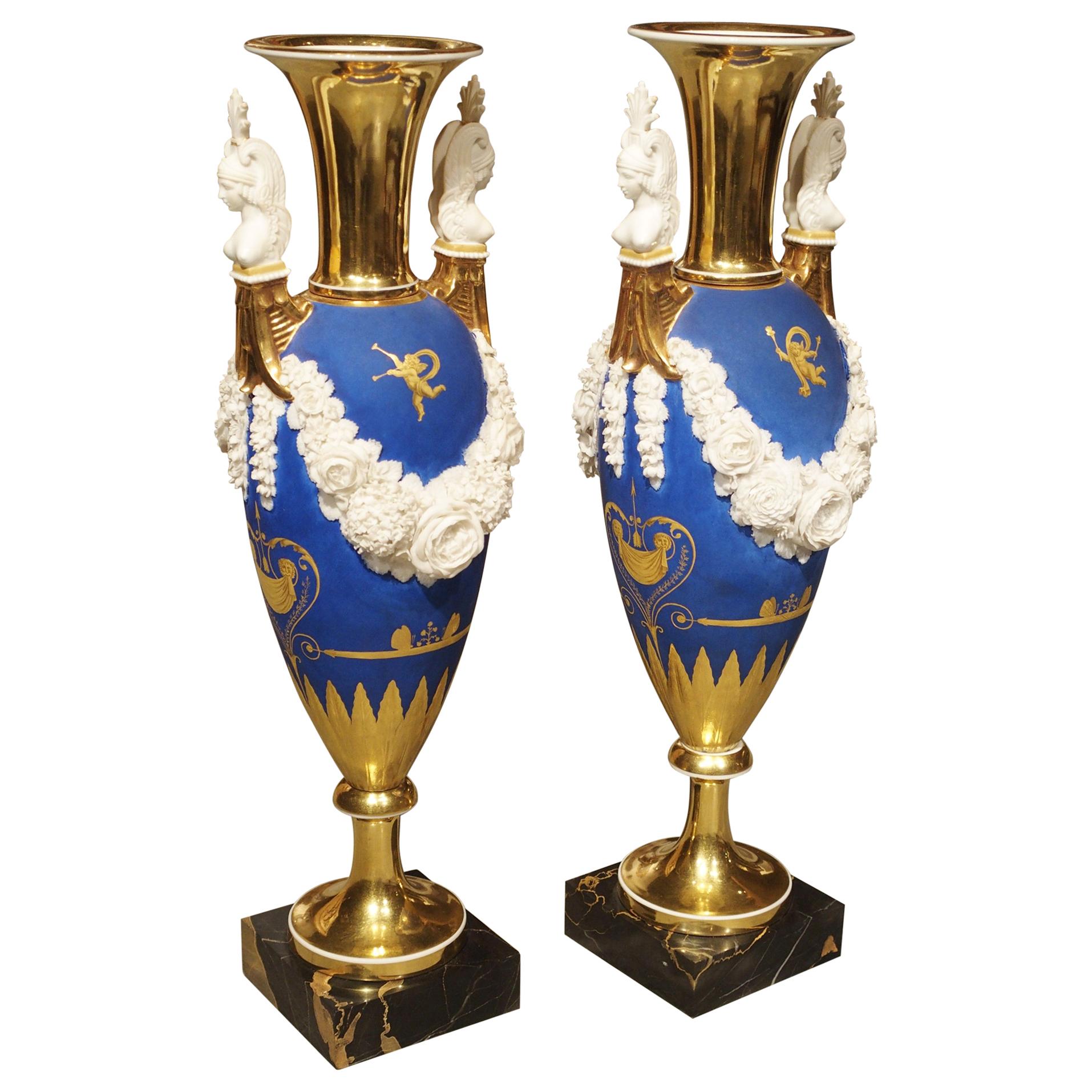 Pair of Neoclassical Paris Porcelain Vases in Royal French Blue, Early 1800s