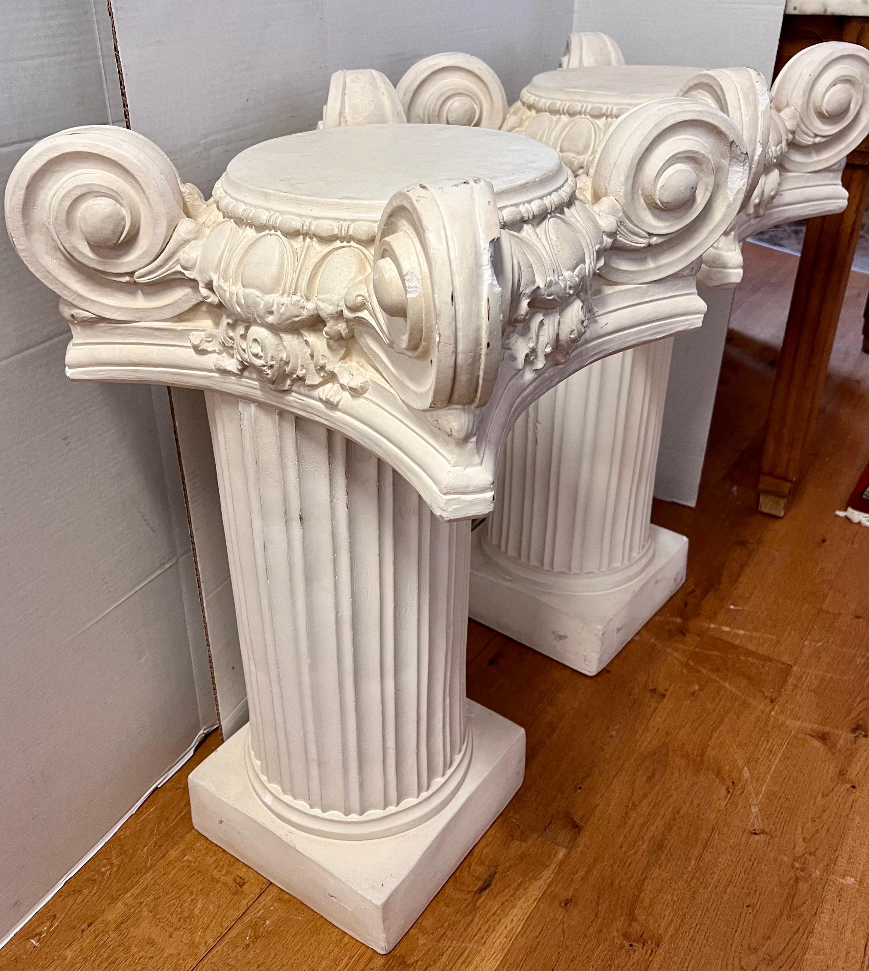 Pair of Neoclassical Pedestals Columns Side Tables For Sale 5