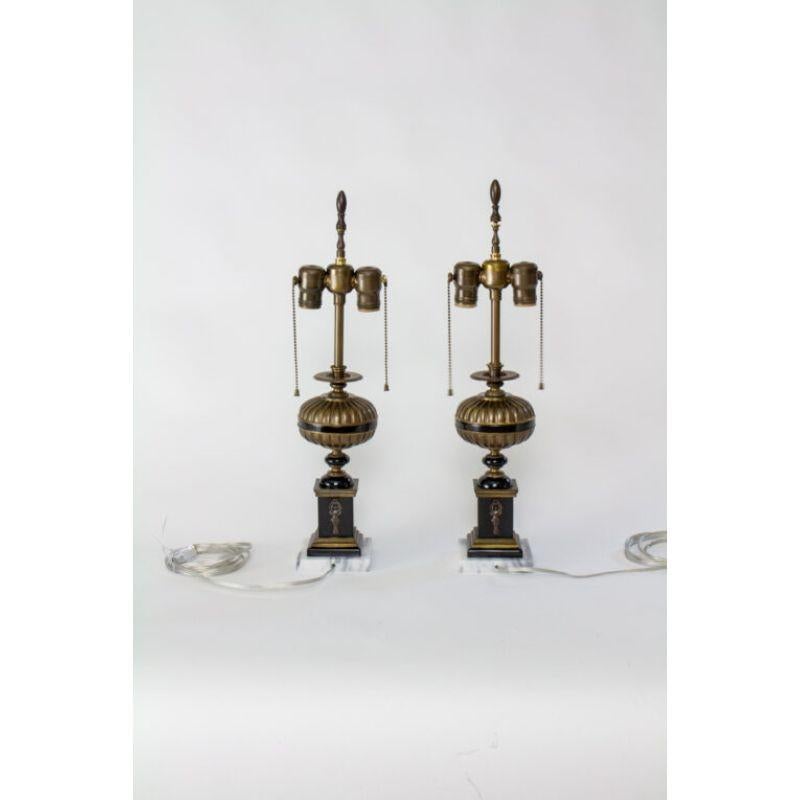 Pair of Neoclassical Revival Brass and Black Resin Lamps For Sale 2