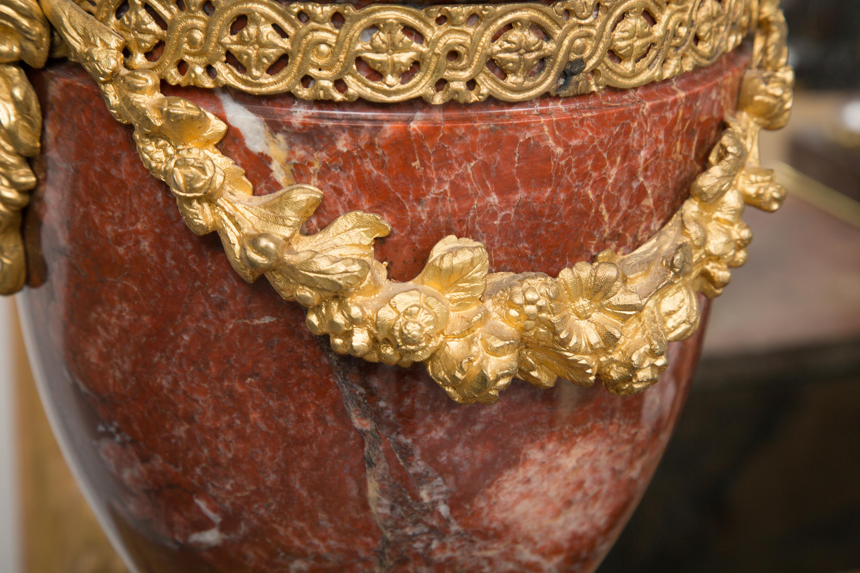 Pair of Neoclassical Rouge Marble Urns with Gilt Bronze Mounts 1
