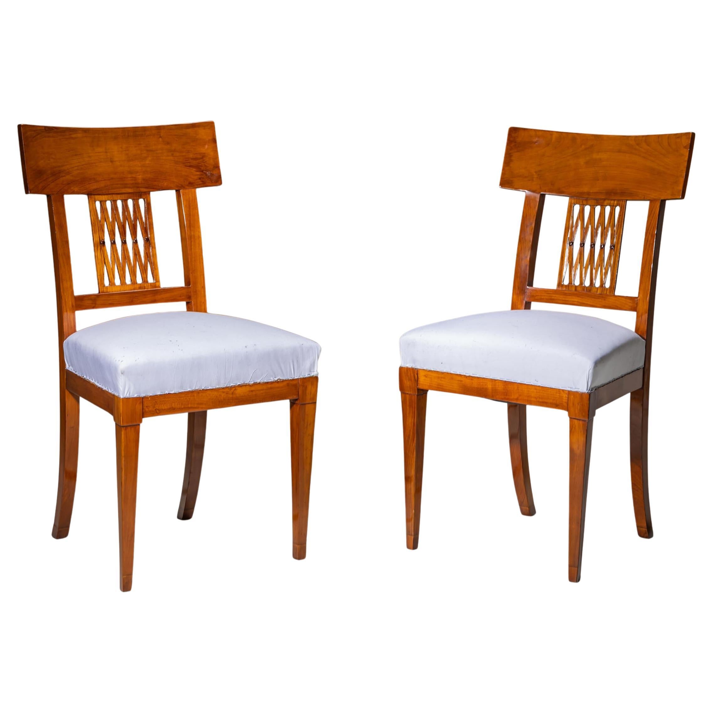 Pair of Neoclassical Side Chairs, early 19th Century