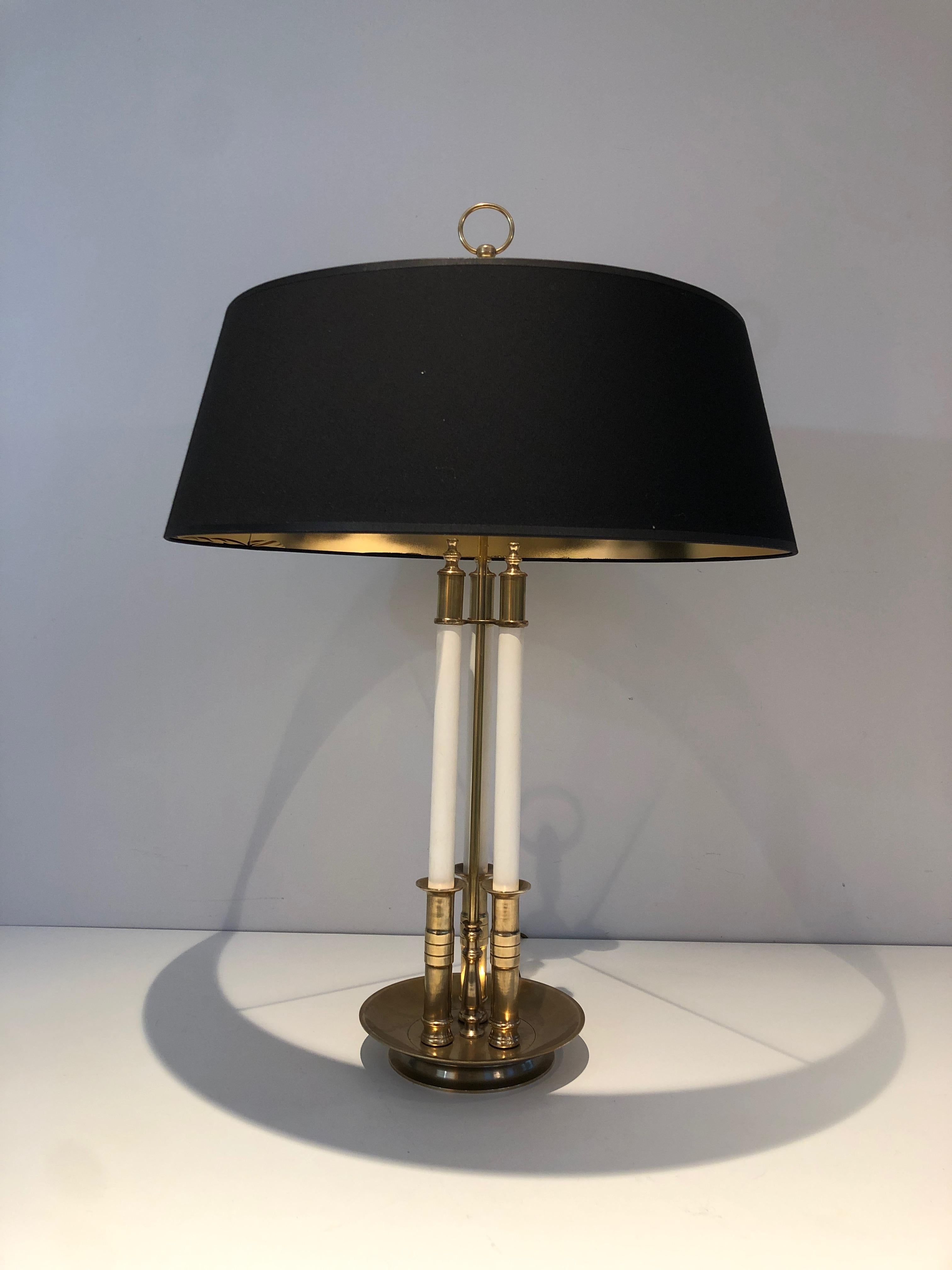 Pair of Neoclassical Style Brass and White Lacquered Table Lamps For Sale 7