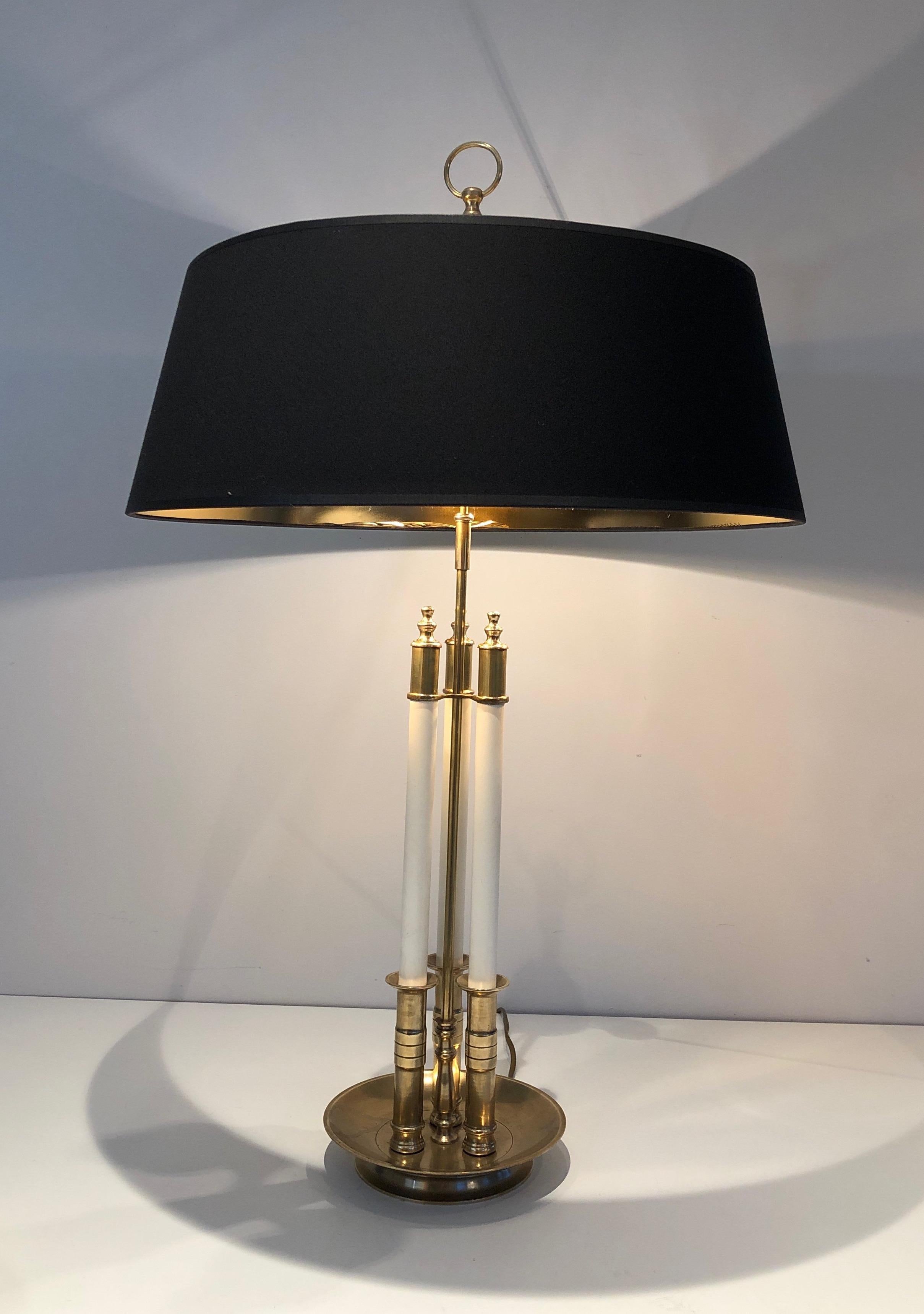 Pair of Neoclassical Style Brass and White Lacquered Table Lamps For Sale 12