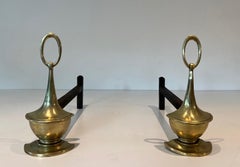 Paire de chenets en laiton de style néoclassique