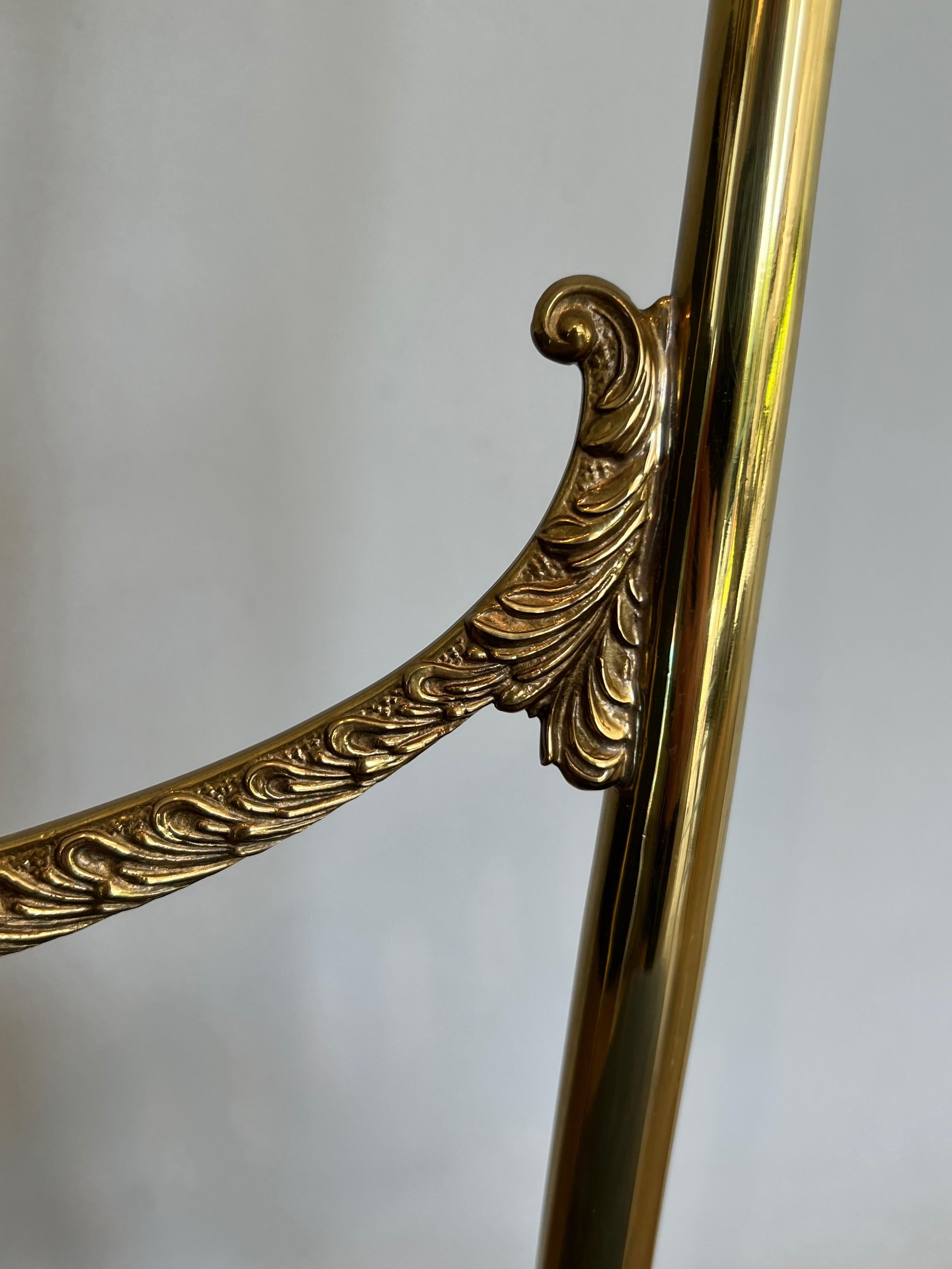 Coppia di sedie in ottone in stile neoclassico attribuite alla Maison Jansen in vendita 7
