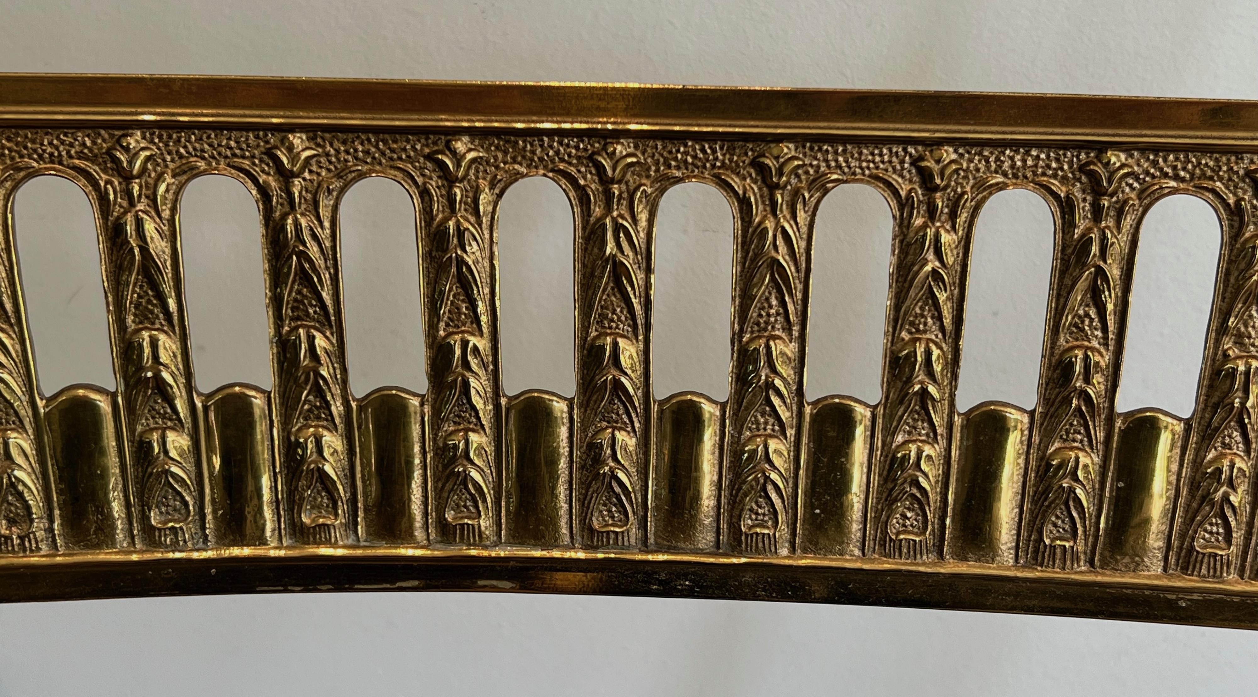 Coppia di sedie in ottone in stile neoclassico attribuite alla Maison Jansen in vendita 1