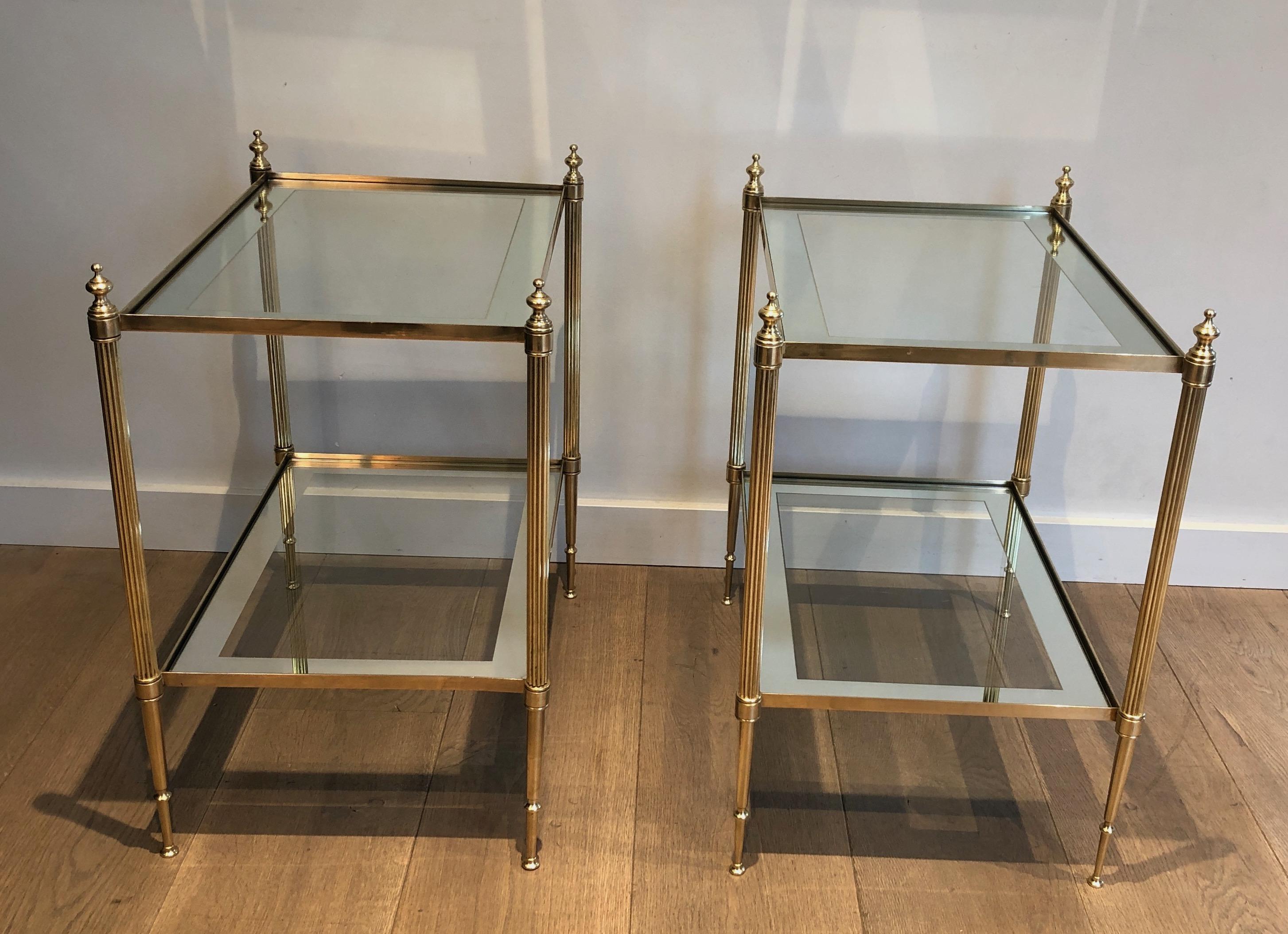 Pair of Neoclassical Style Brass Side Tables by Maison Jansen In Good Condition For Sale In Marcq-en-Barœul, Hauts-de-France